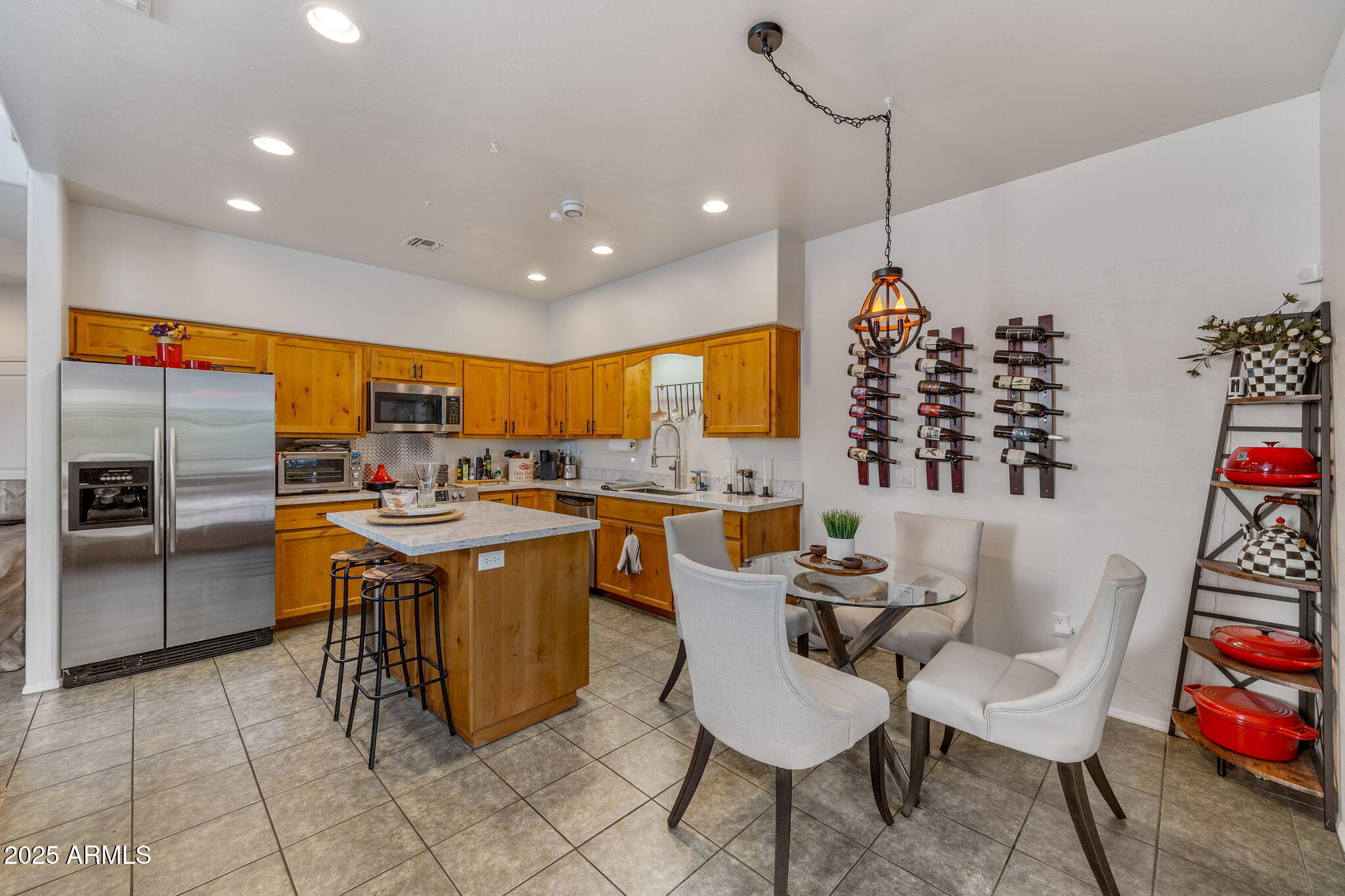 STARLIGHT RIDGE ESTATES TOWNHOUSES UNIT 1 - Residential