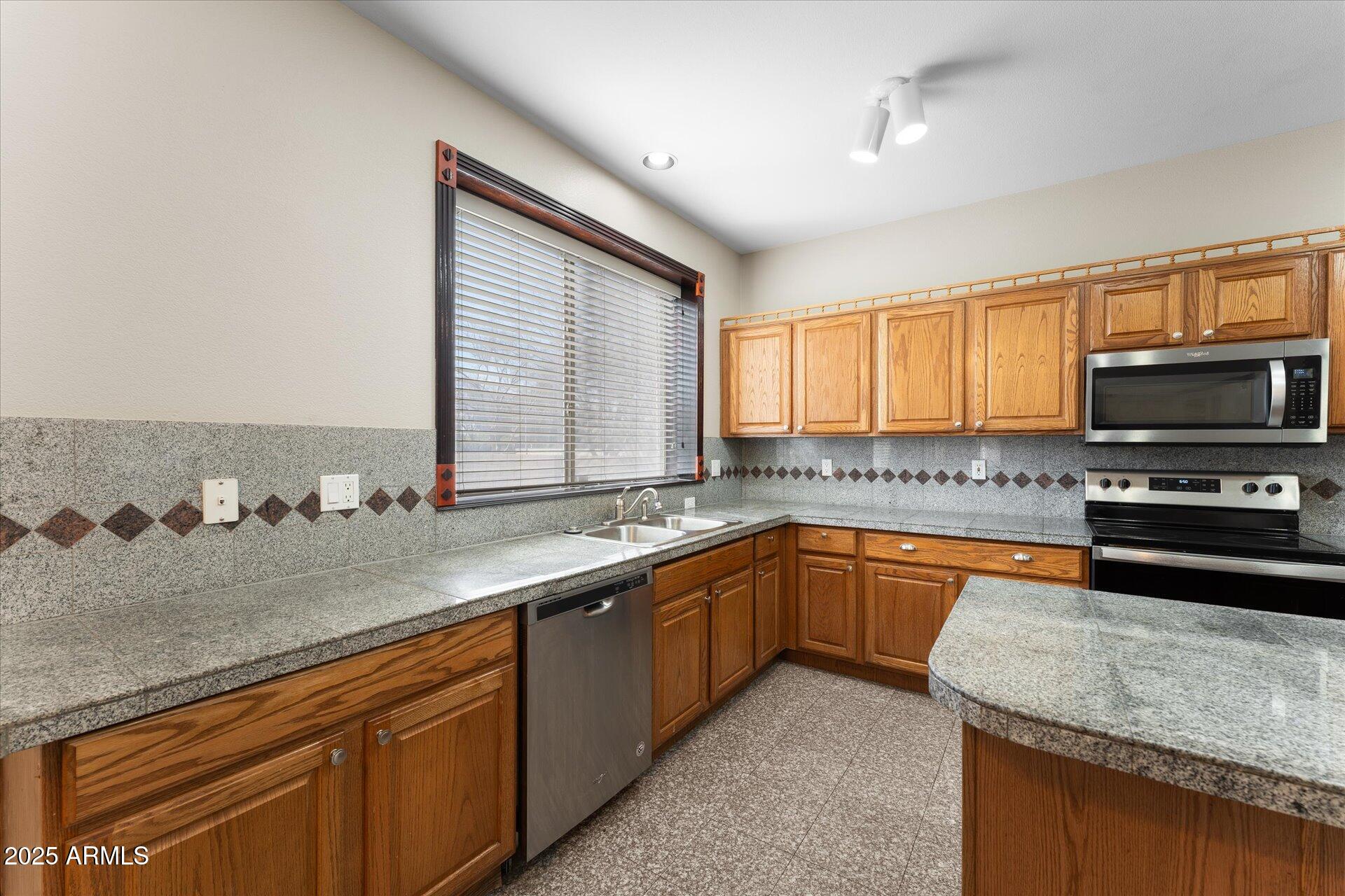 RANCHO CORONA - Residential Lease