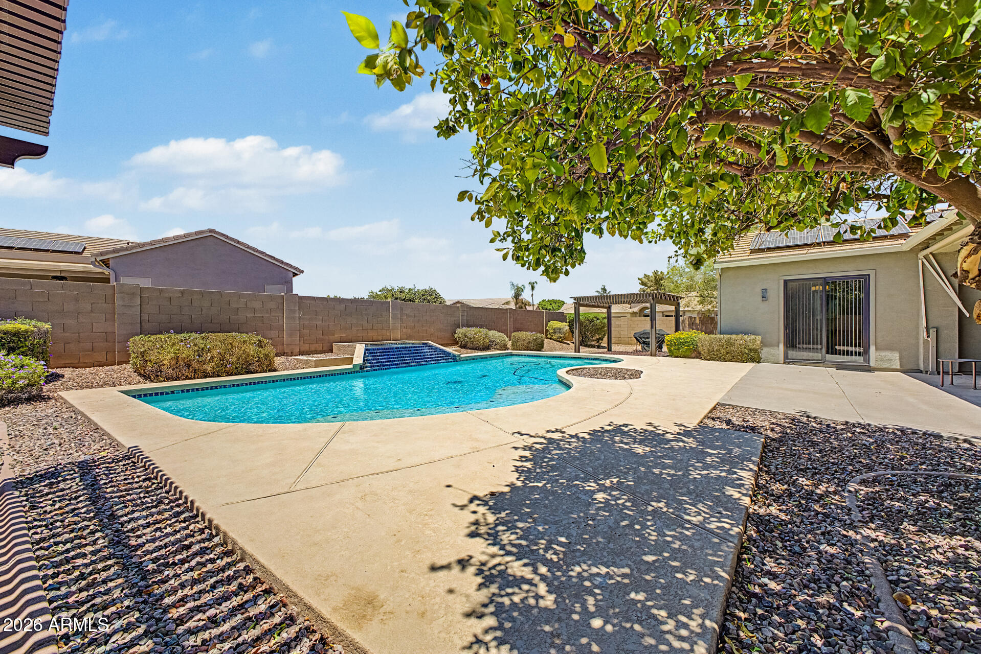 STETSON COURT - Residential