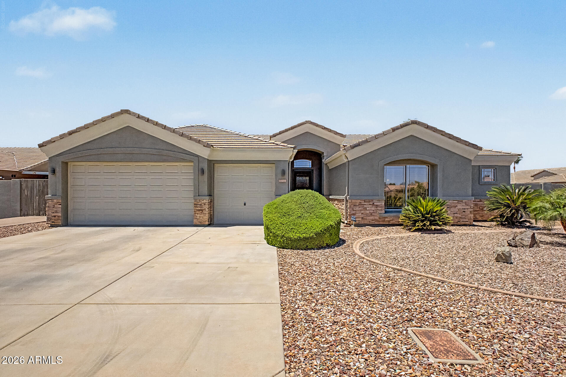 STETSON COURT - Residential