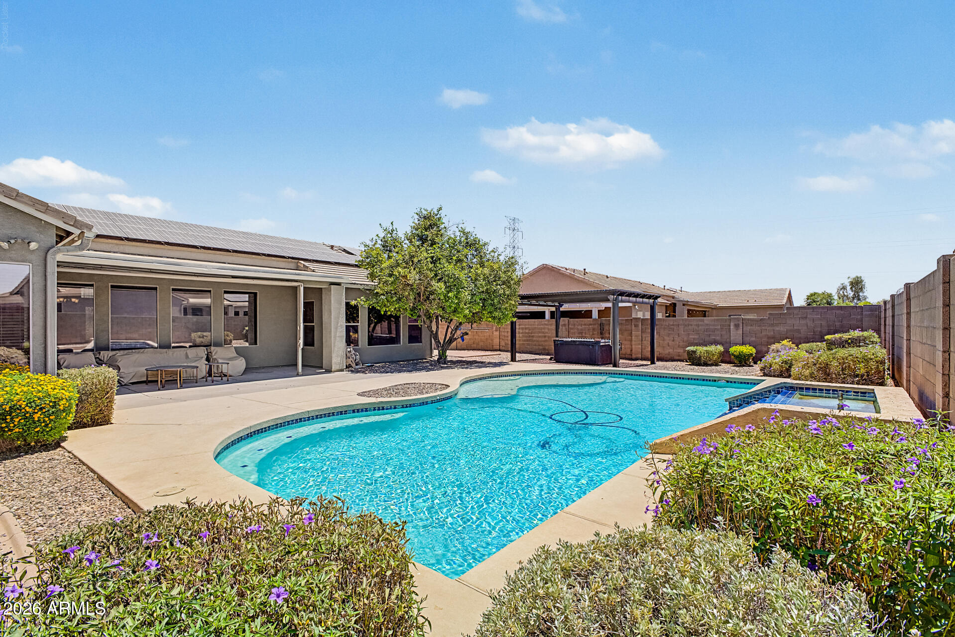 STETSON COURT - Residential