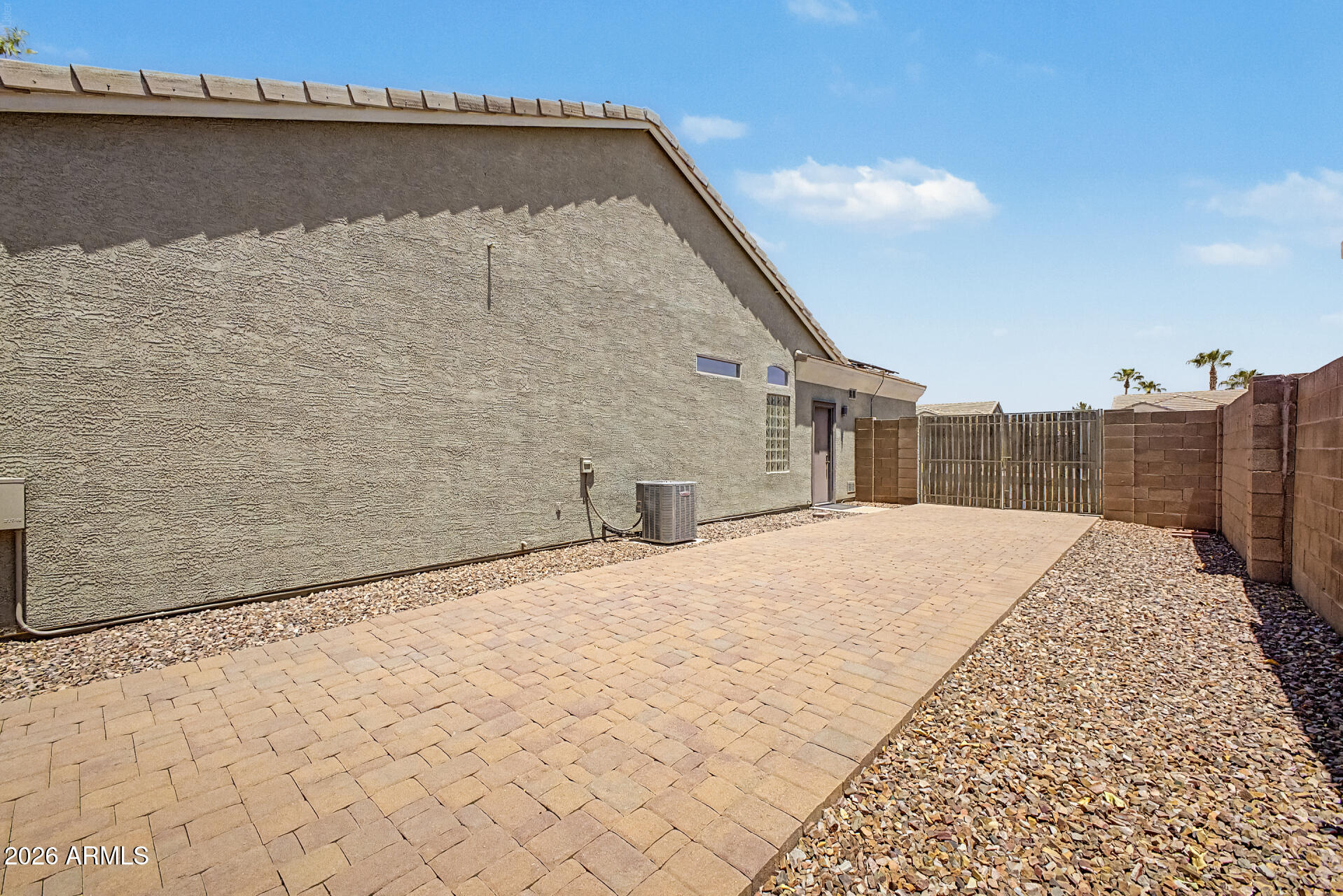 STETSON COURT - Residential