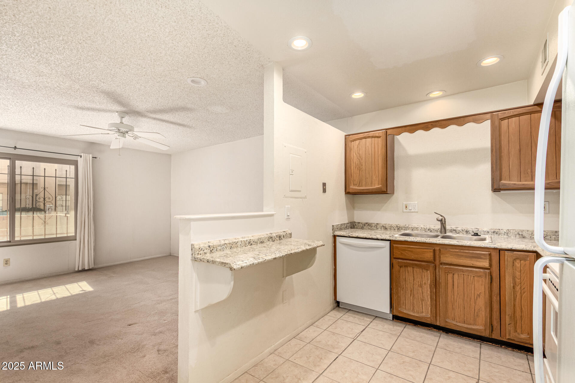 MARYLAND MANOR CONDOS PHASE 3 AMD UNIT 65-93 - Residential