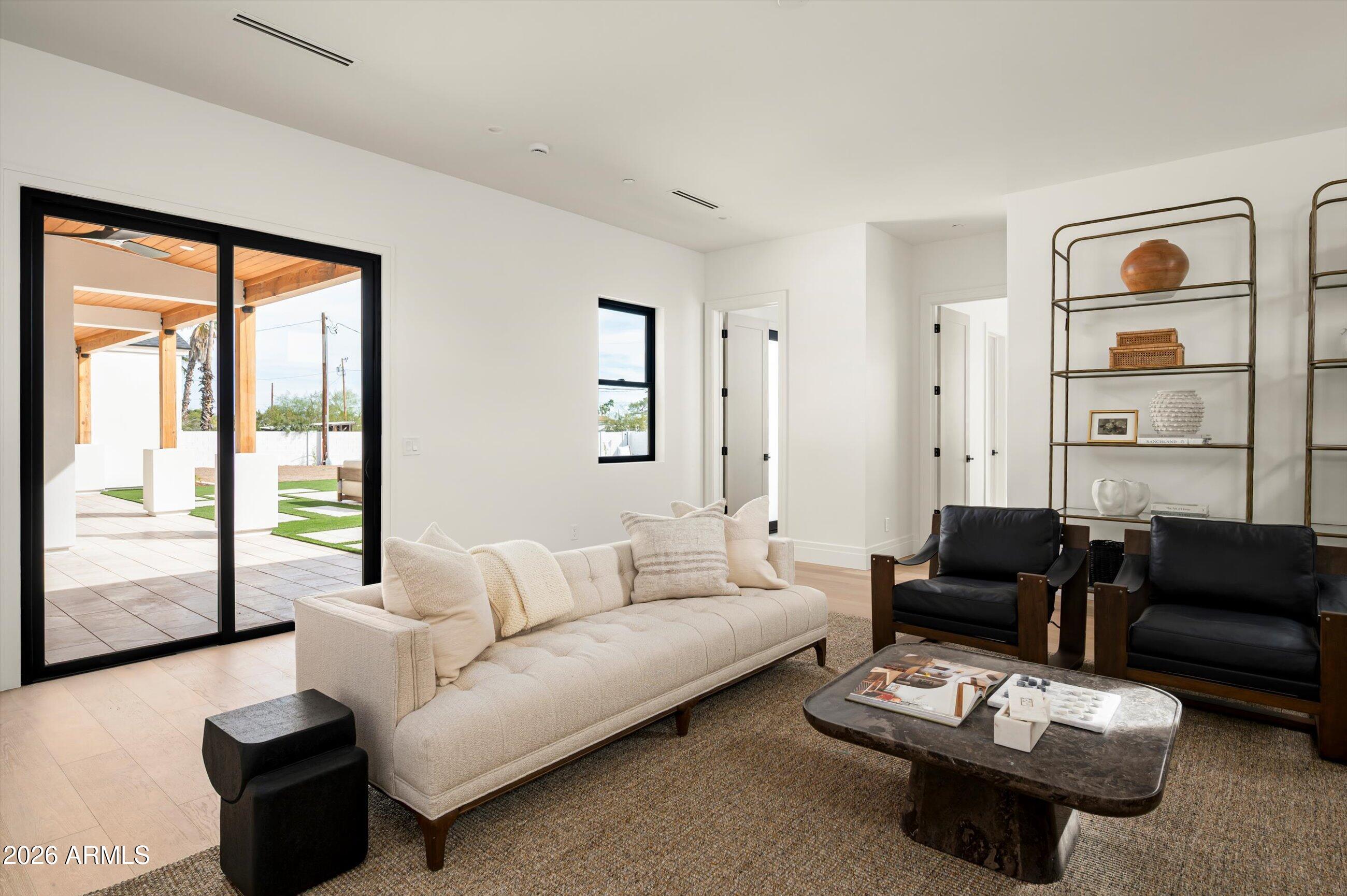 DESERT ESTATES 12 - Residential