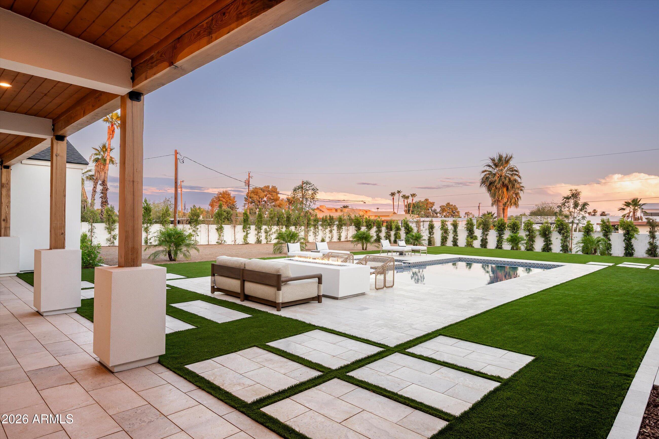 DESERT ESTATES 12 - Residential