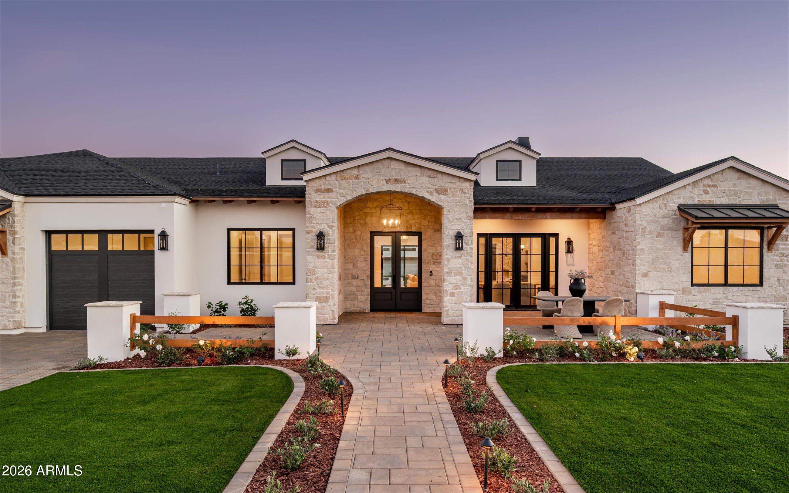 DESERT ESTATES 12 - Residential
