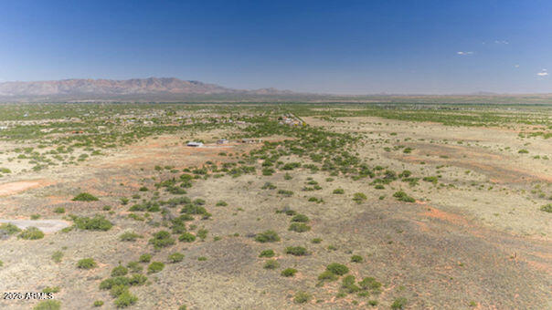 DEER RIDGE ESTATES - Land