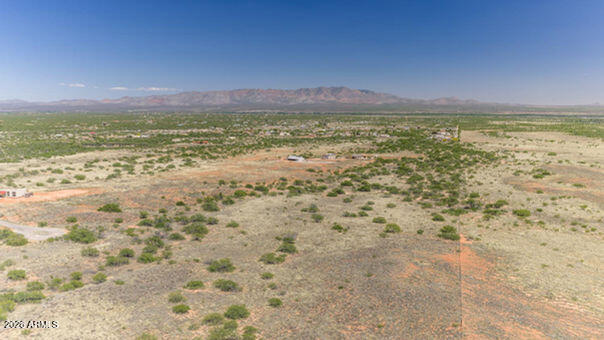 DEER RIDGE ESTATES - Land