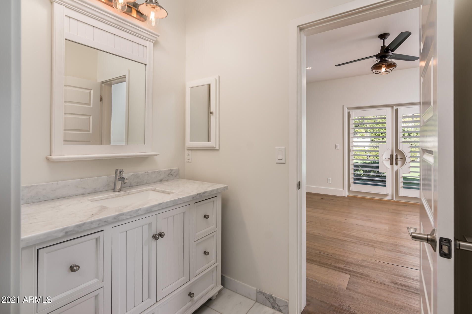 ARCADIA MANORS - Residential