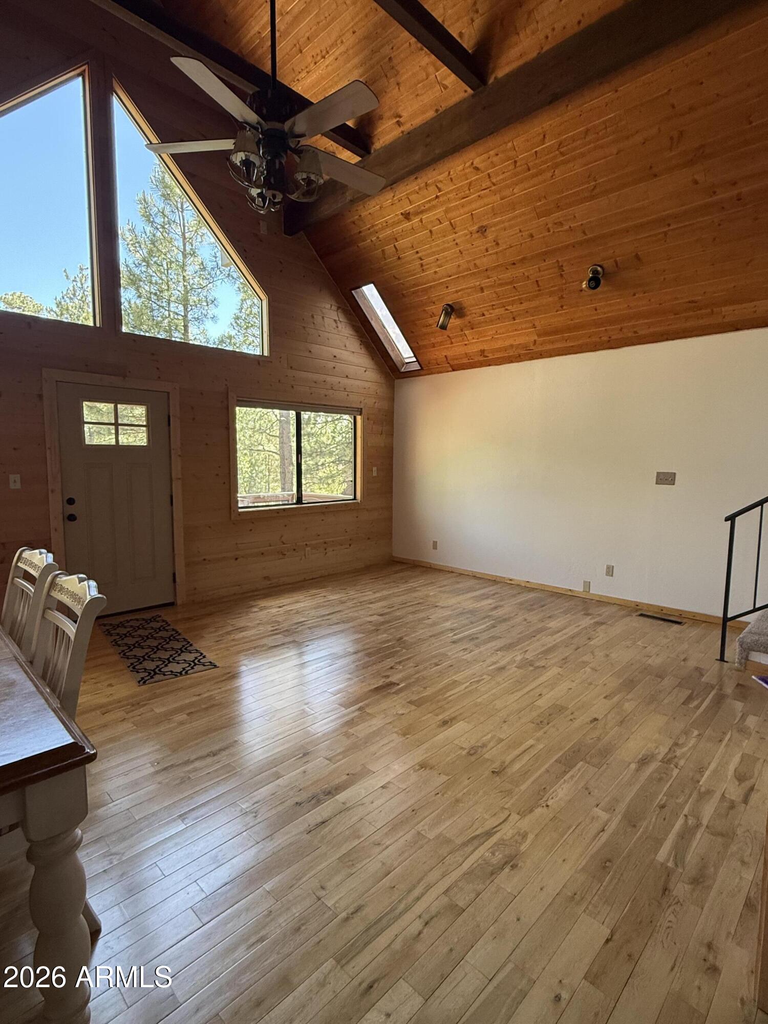 PINEWOOD 3 - Residential