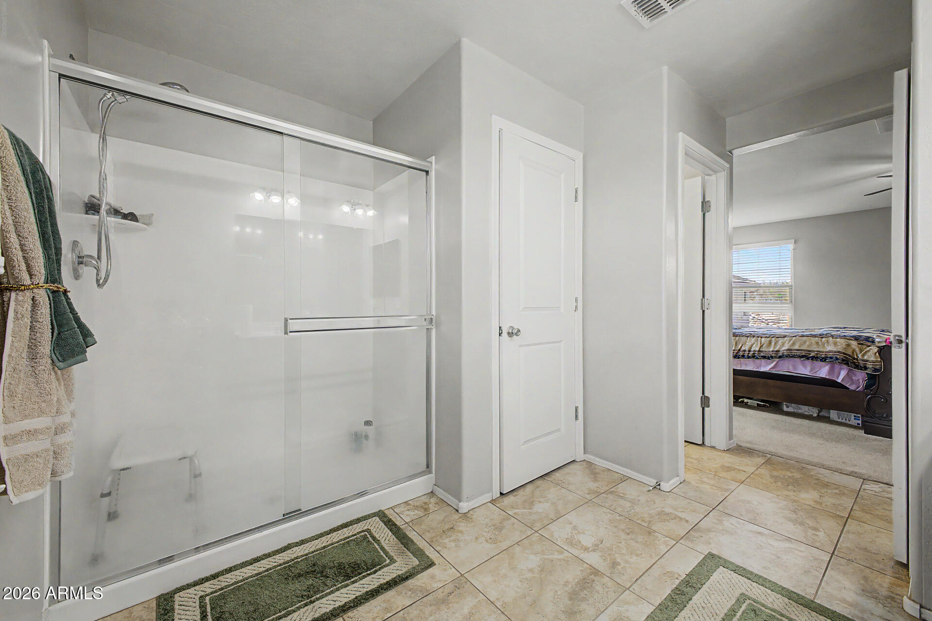 DAHLIA POINTE - Residential