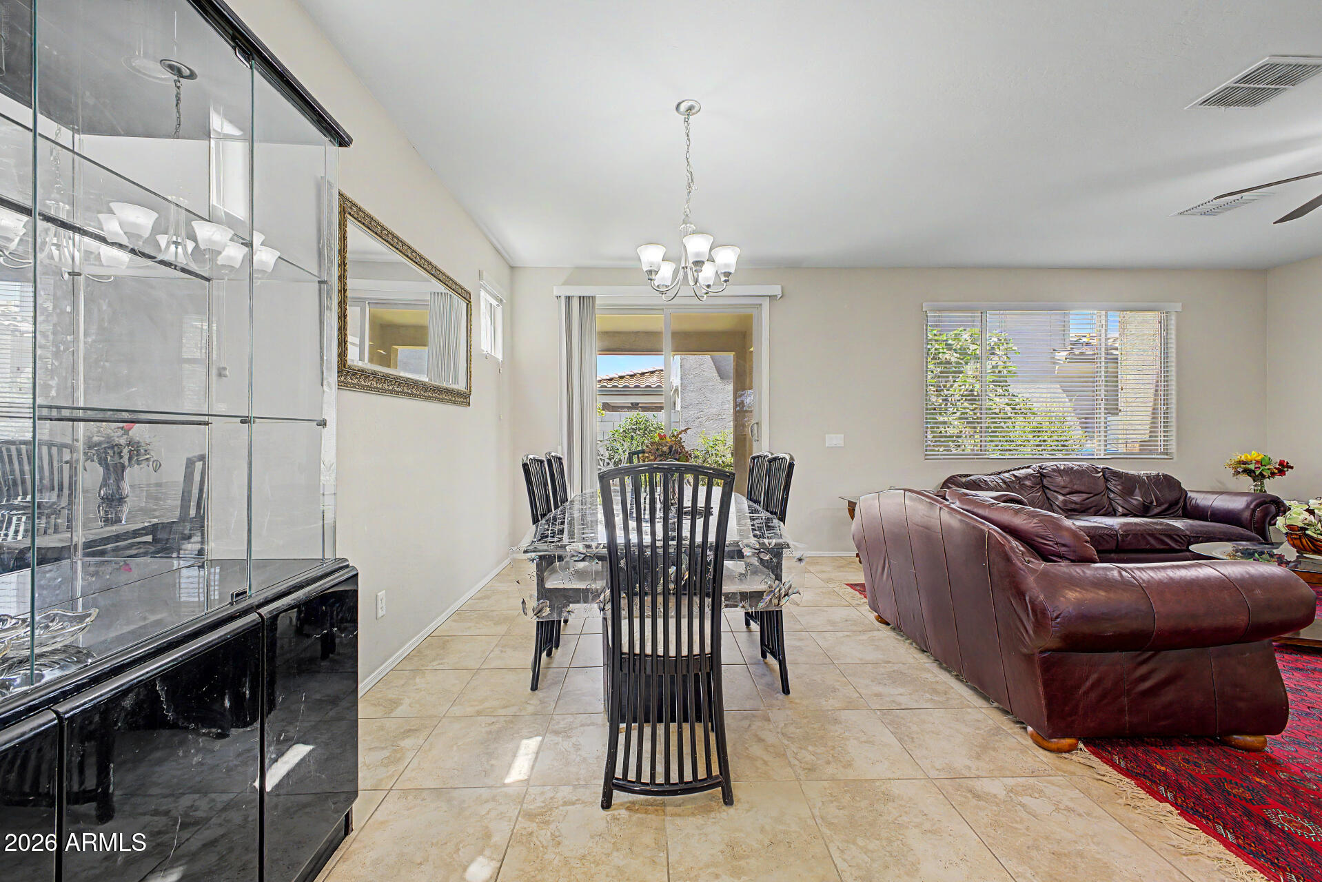 DAHLIA POINTE - Residential