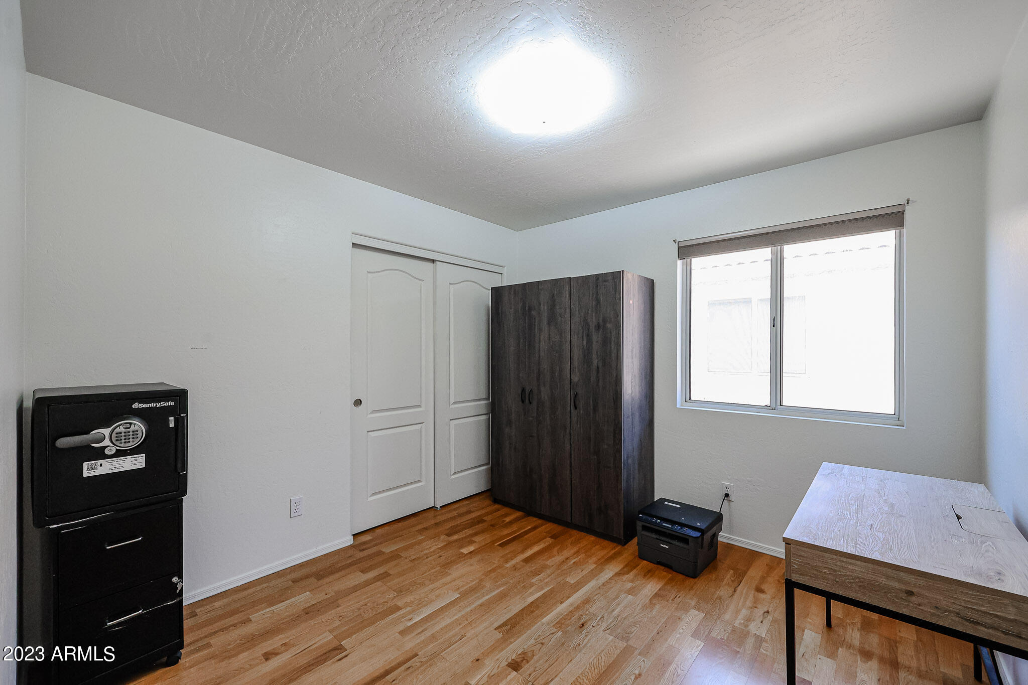 MOONLIGHT GLEN - Residential