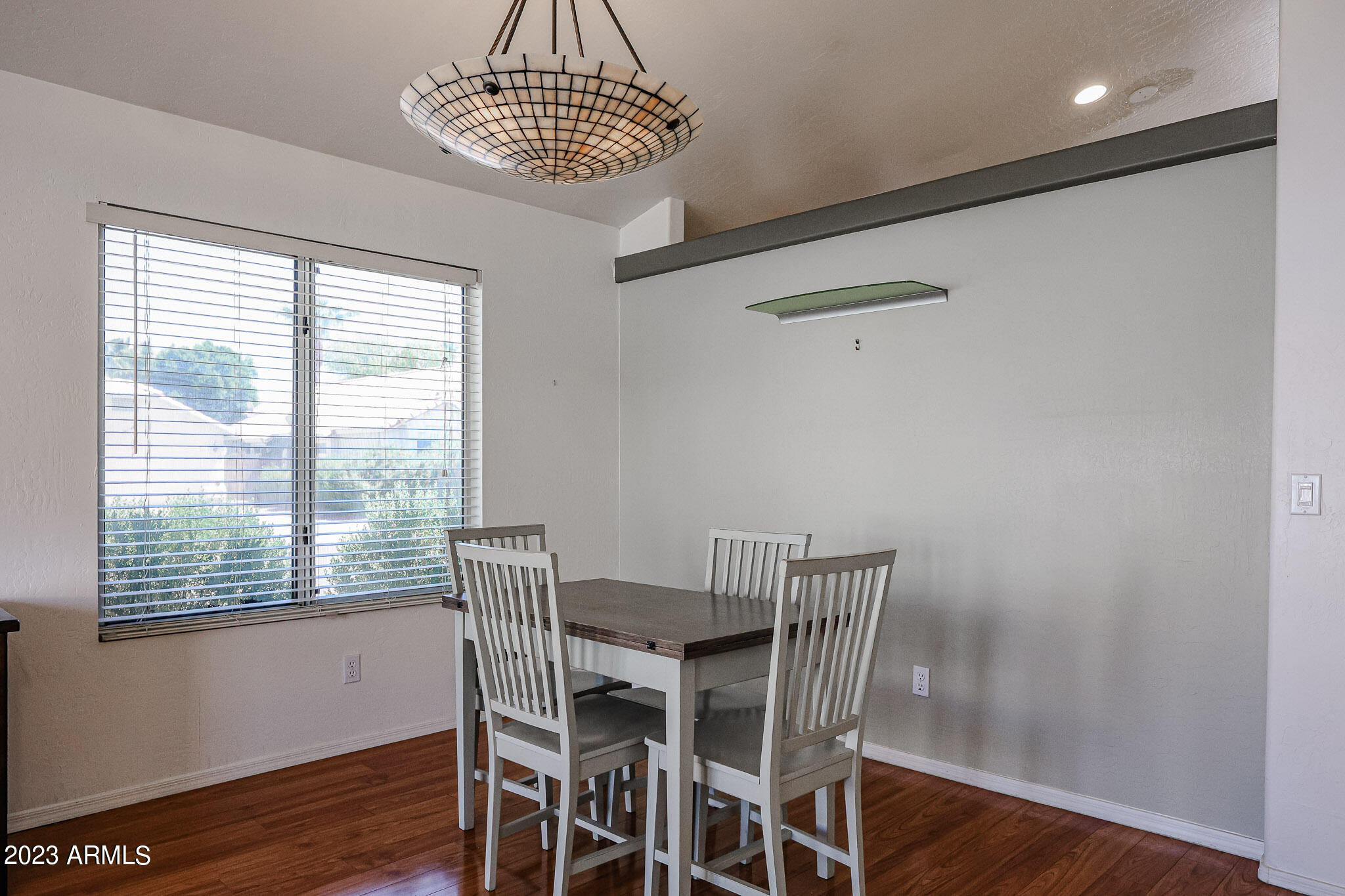 MOONLIGHT GLEN - Residential