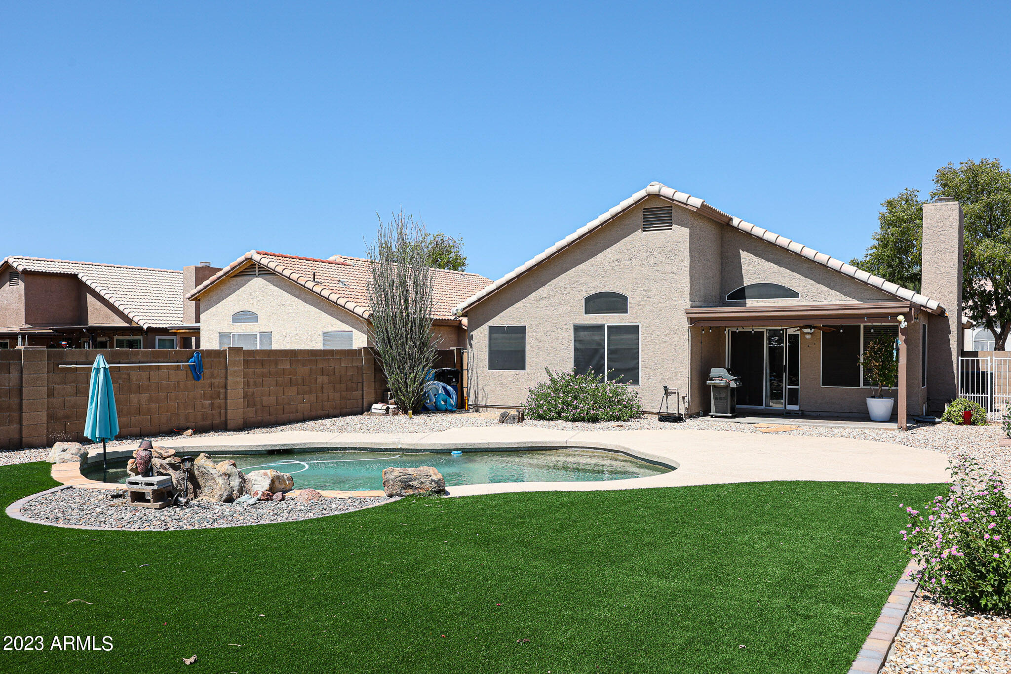 MOONLIGHT GLEN - Residential