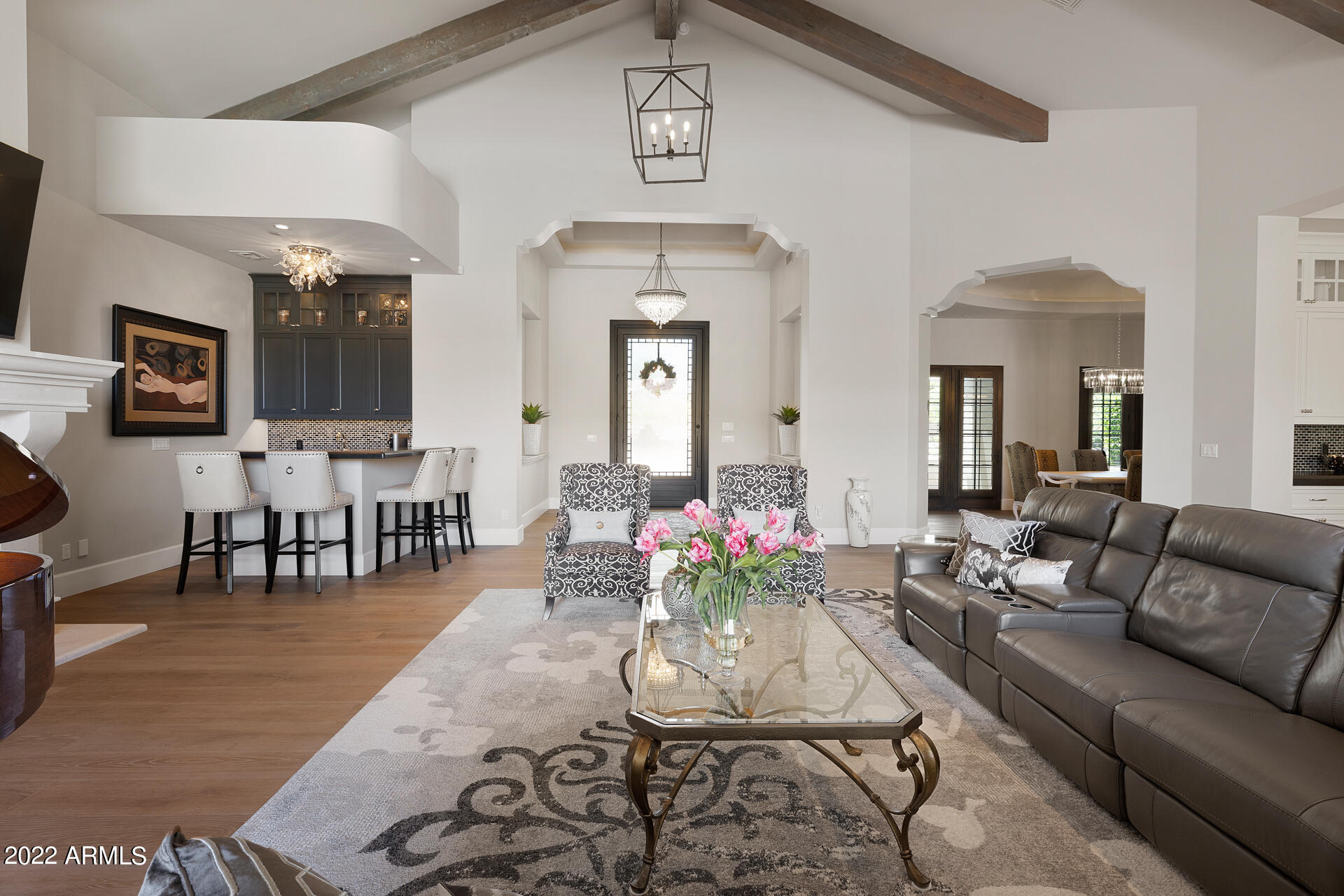 SIERRA HILLS - Residential