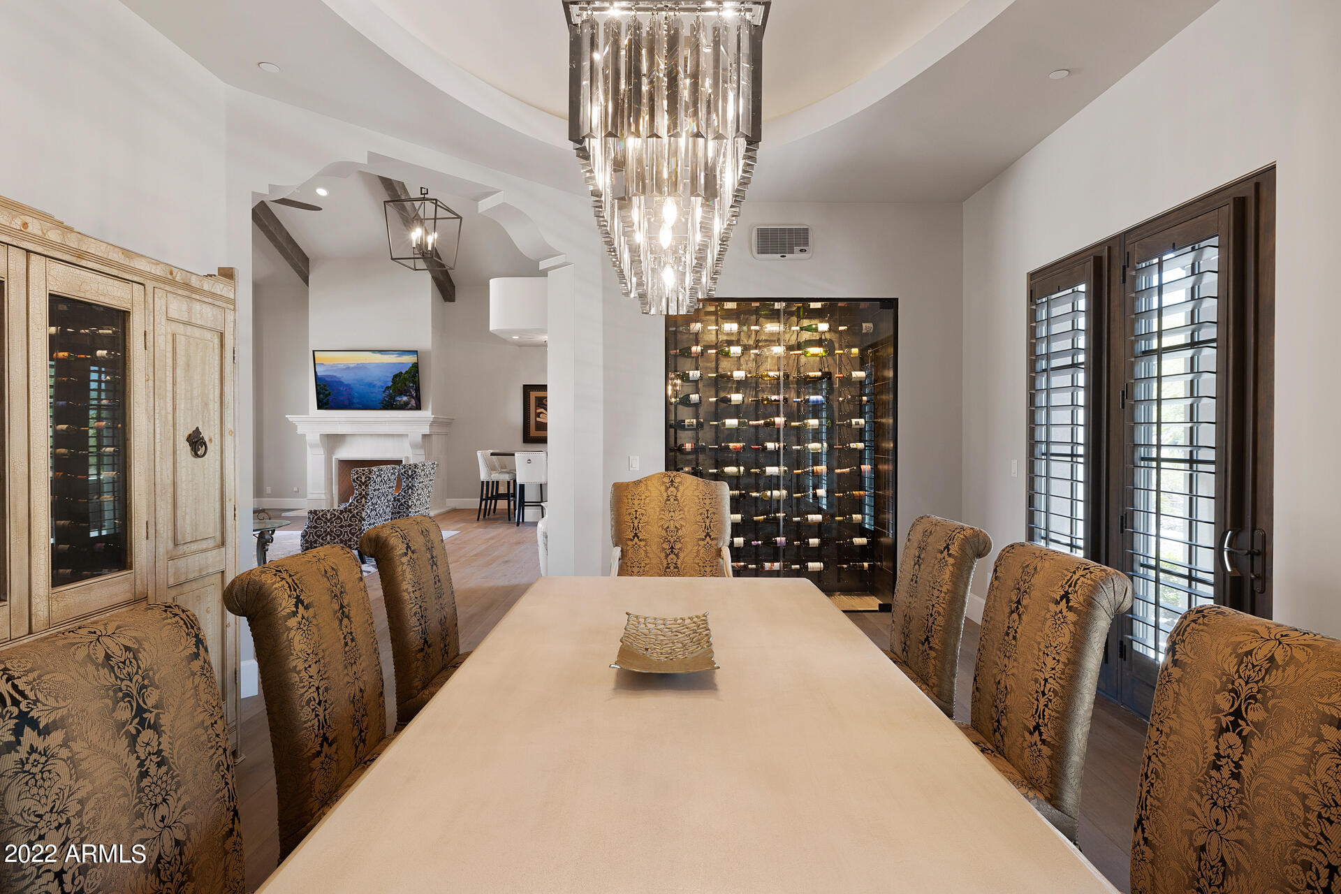 SIERRA HILLS - Residential