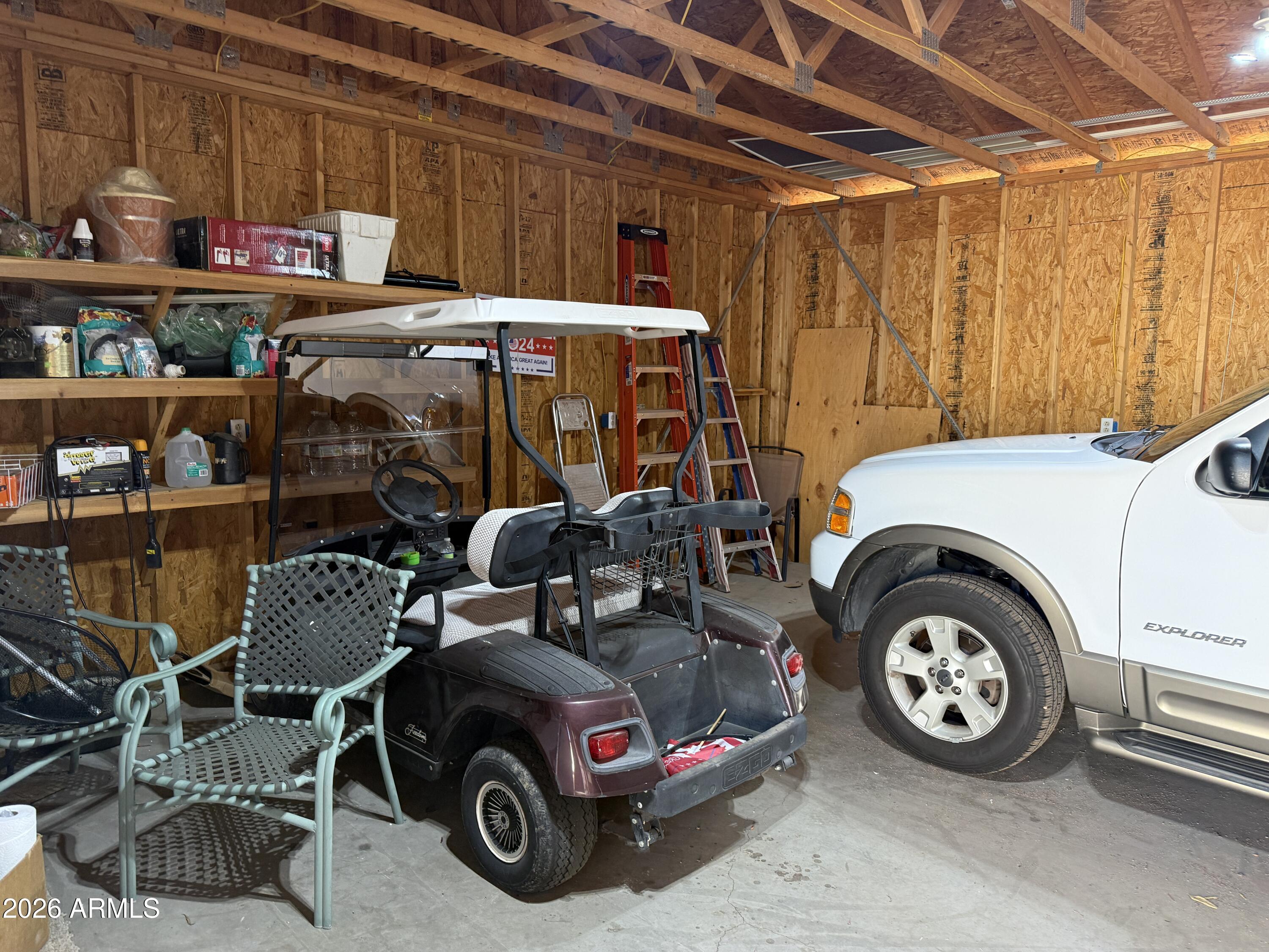 ESCAPEES AT NORTH RANCH - Residential