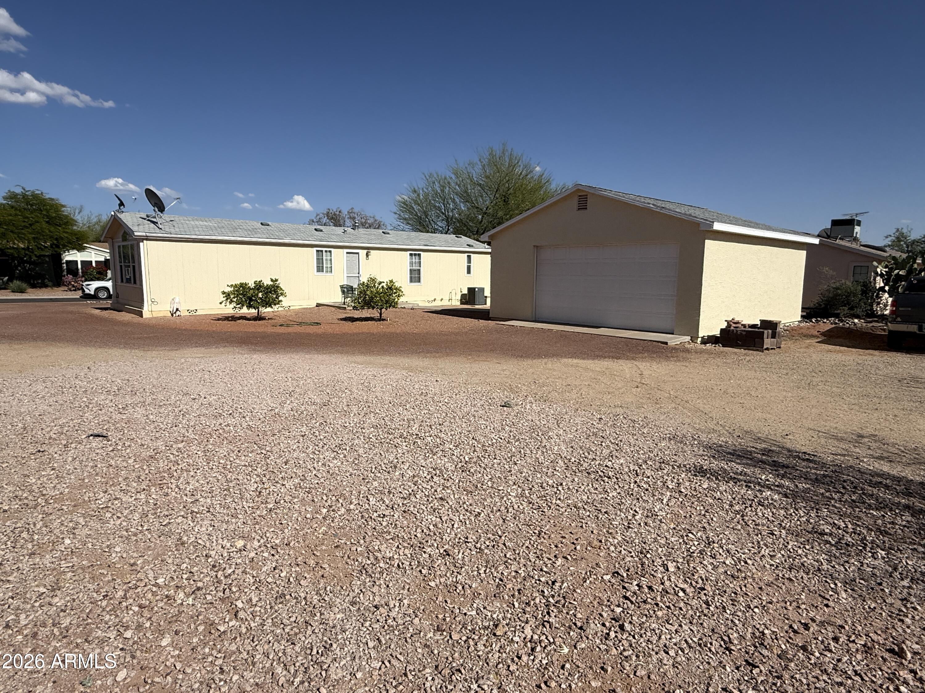 ESCAPEES AT NORTH RANCH - Residential