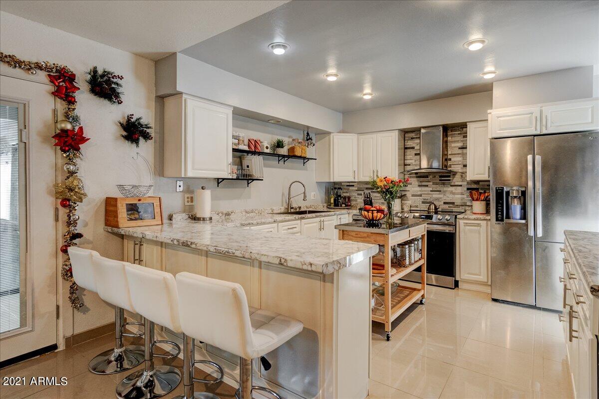 VILLAGE MEADOWS ESTATES - Residential