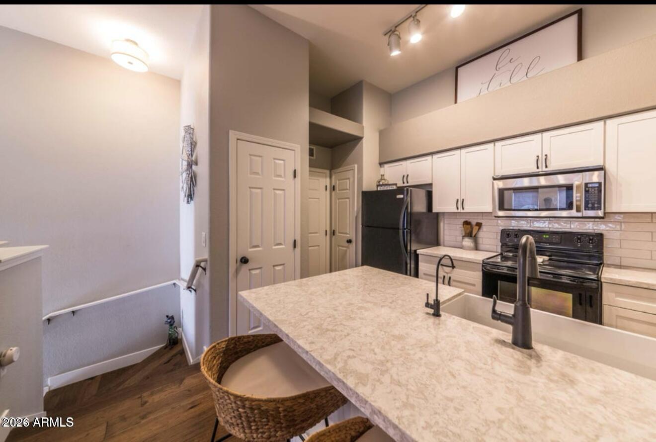 RENAISSANCE VILLAS ON THE PARK CONDOMINIUM - Residential