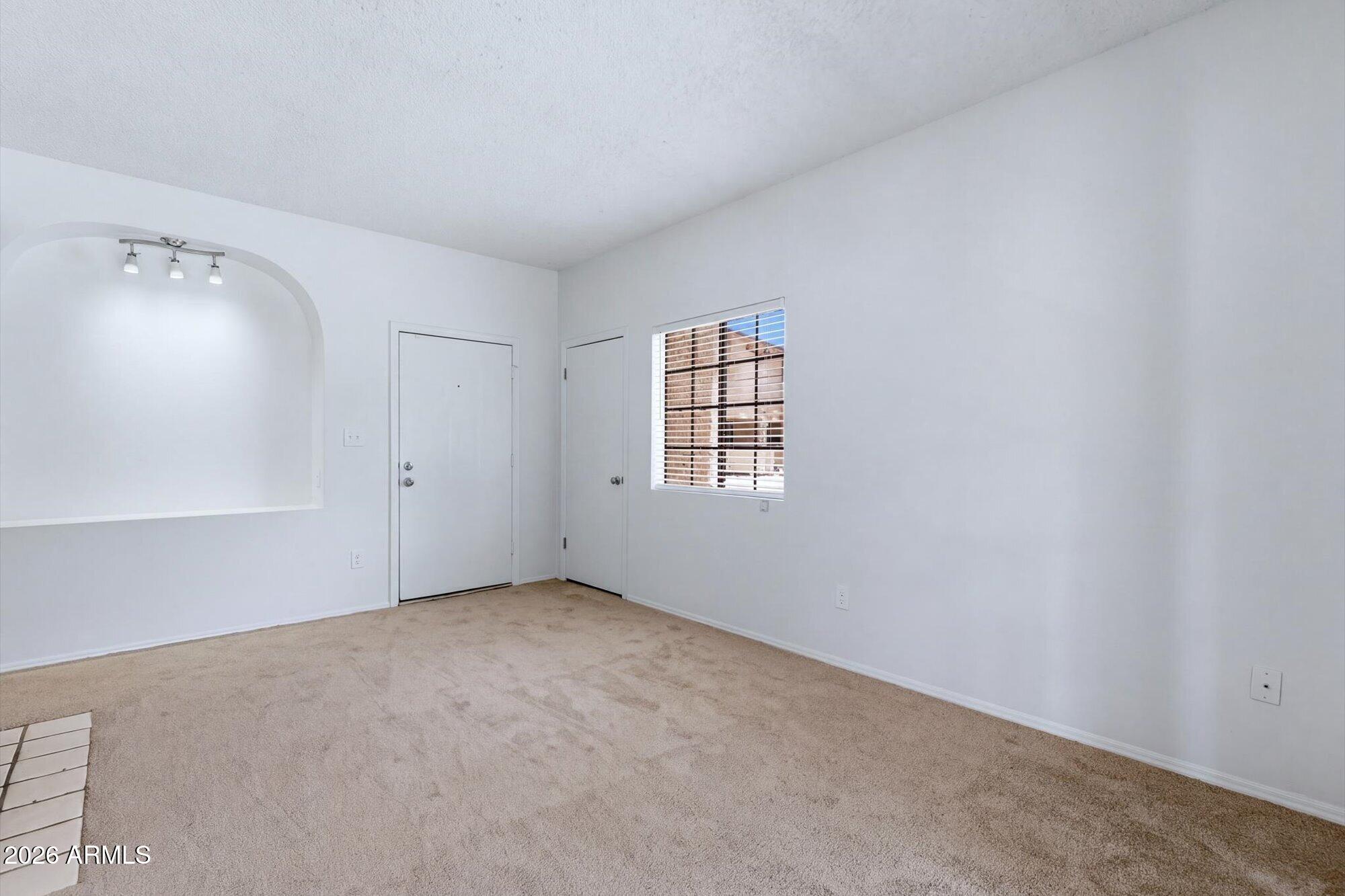 MARYLAND LAKES CONDOMINIUMS AMD - Residential