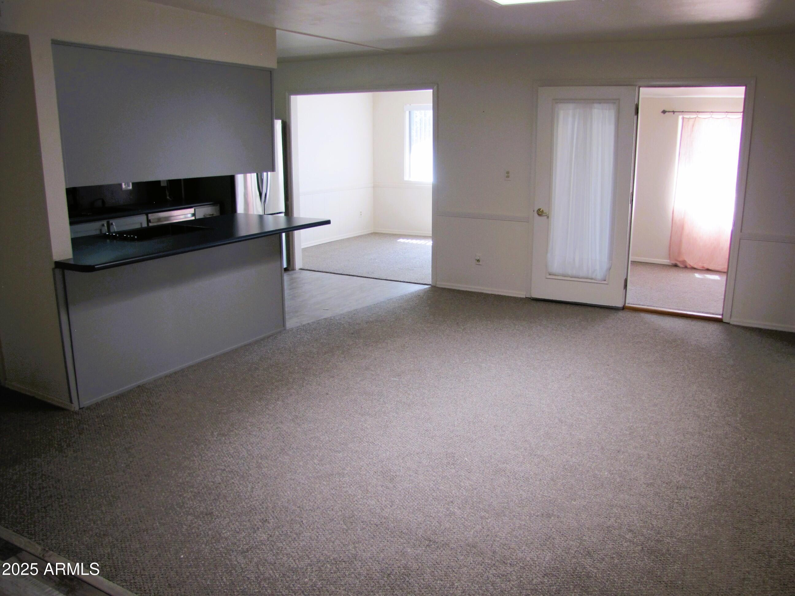 VILLAGE MEADOWS ESTATES - Residential Lease