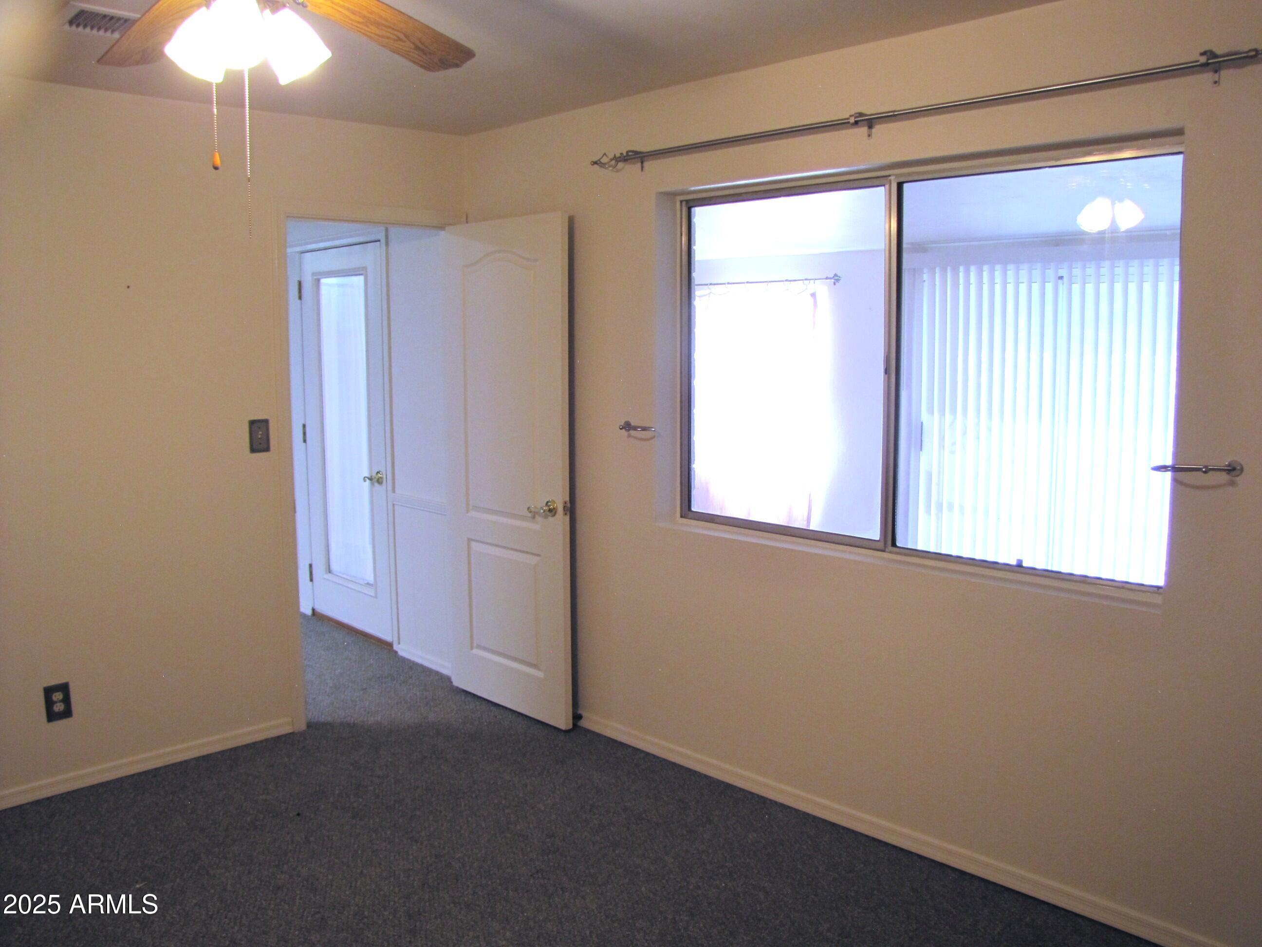 VILLAGE MEADOWS ESTATES - Residential Lease