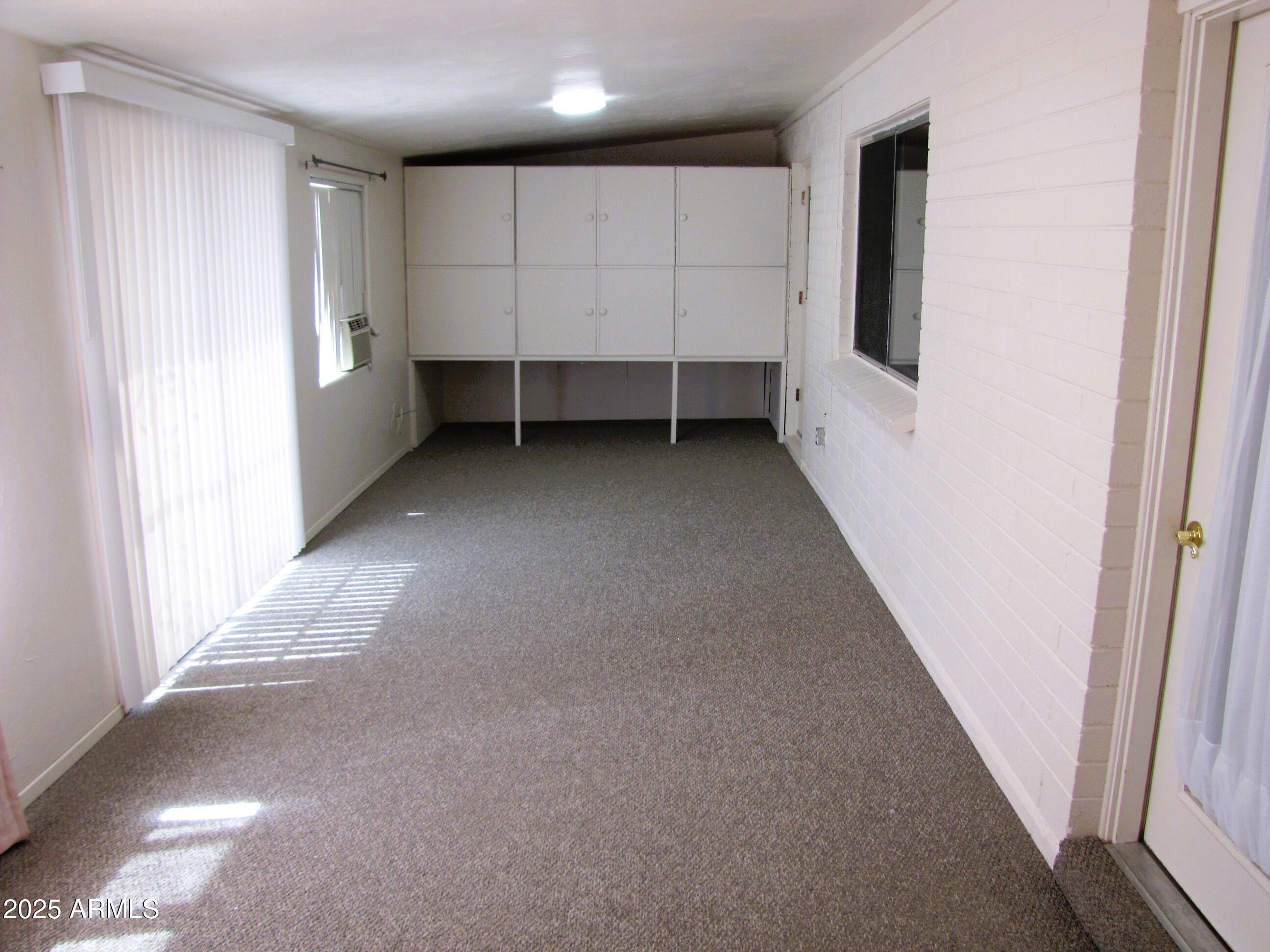 VILLAGE MEADOWS ESTATES - Residential Lease