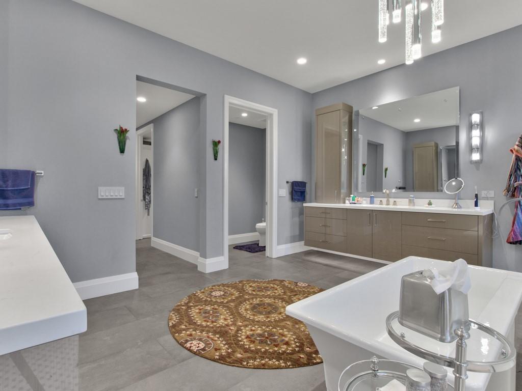 VILLAS AT MOUNTAIN SHADOWS CONDOMINIUMS 2 AMD - Residential