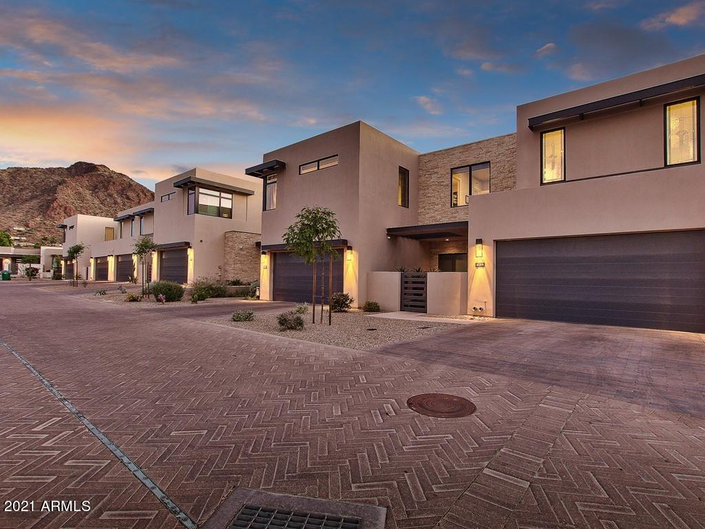 VILLAS AT MOUNTAIN SHADOWS CONDOMINIUMS 2 AMD - Residential