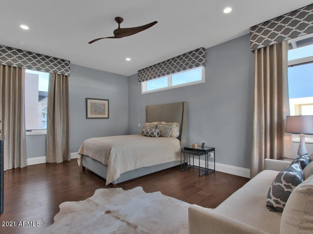 VILLAS AT MOUNTAIN SHADOWS CONDOMINIUMS 2 AMD - Residential