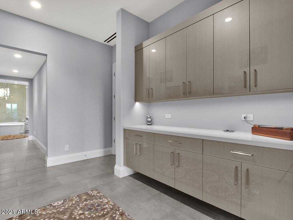 VILLAS AT MOUNTAIN SHADOWS CONDOMINIUMS 2 AMD - Residential
