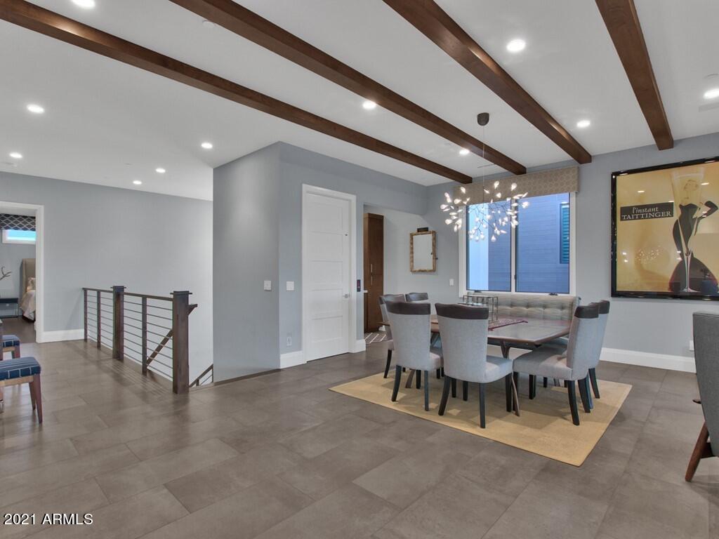 VILLAS AT MOUNTAIN SHADOWS CONDOMINIUMS 2 AMD - Residential