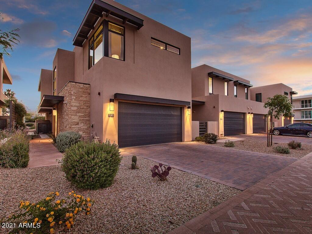 VILLAS AT MOUNTAIN SHADOWS CONDOMINIUMS 2 AMD - Residential