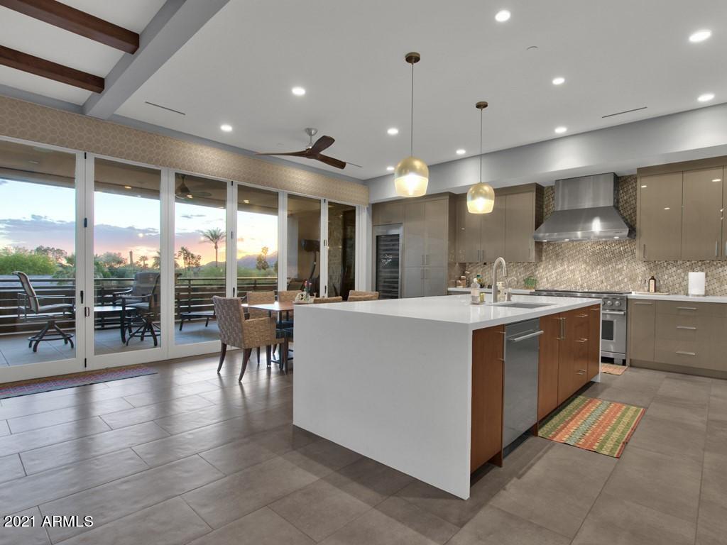 VILLAS AT MOUNTAIN SHADOWS CONDOMINIUMS 2 AMD - Residential