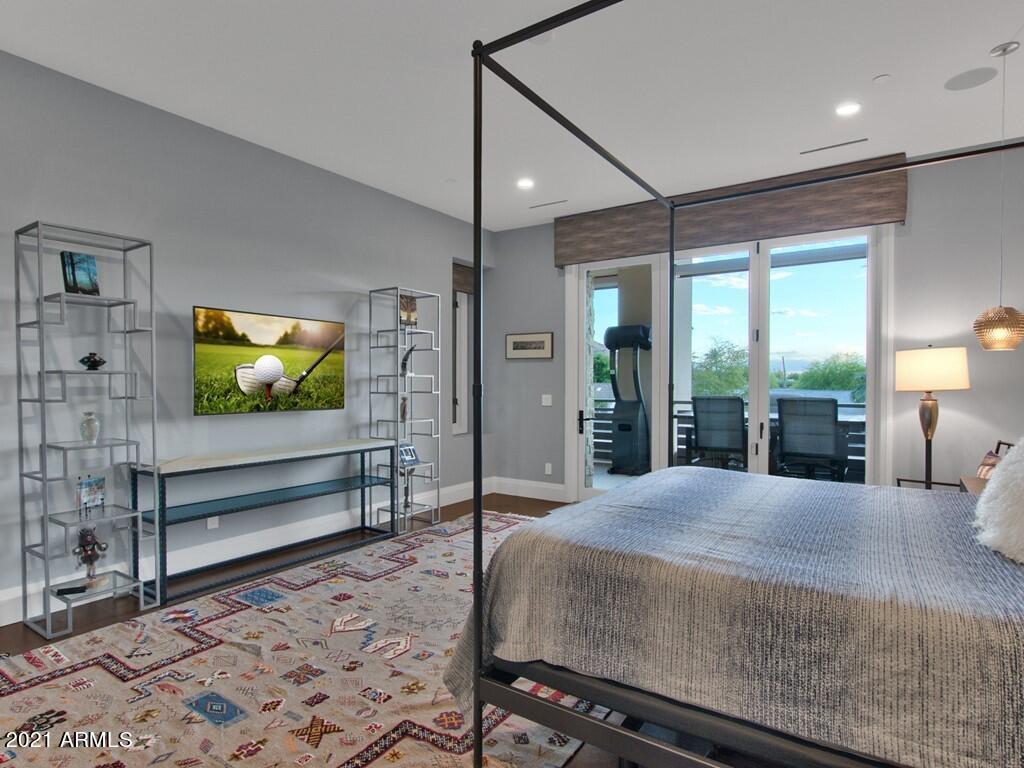 VILLAS AT MOUNTAIN SHADOWS CONDOMINIUMS 2 AMD - Residential