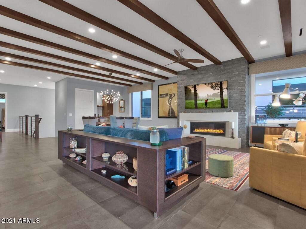 VILLAS AT MOUNTAIN SHADOWS CONDOMINIUMS 2 AMD - Residential