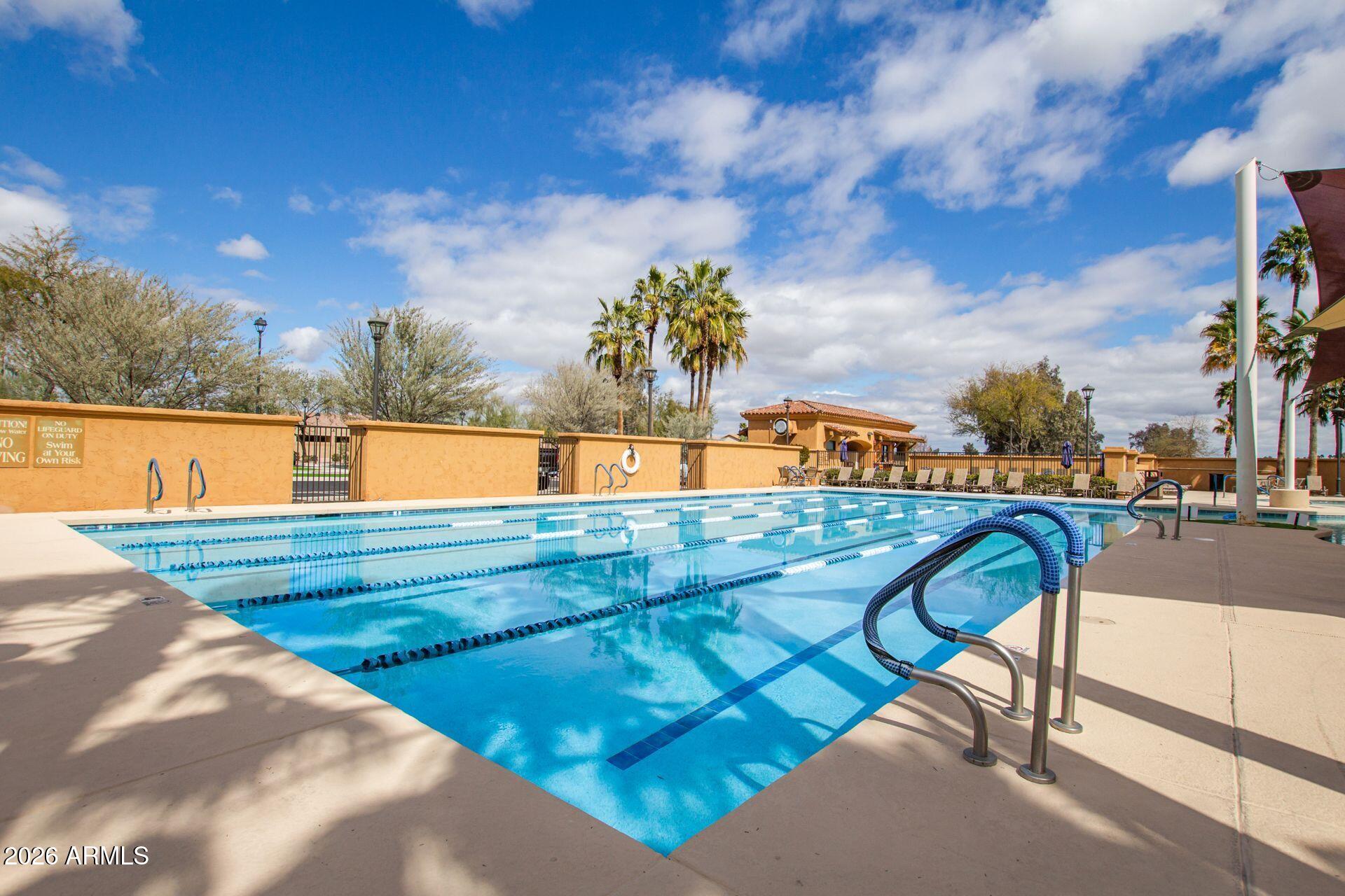 PEBBLECREEK PHASE 2 UNIT 60 - Residential