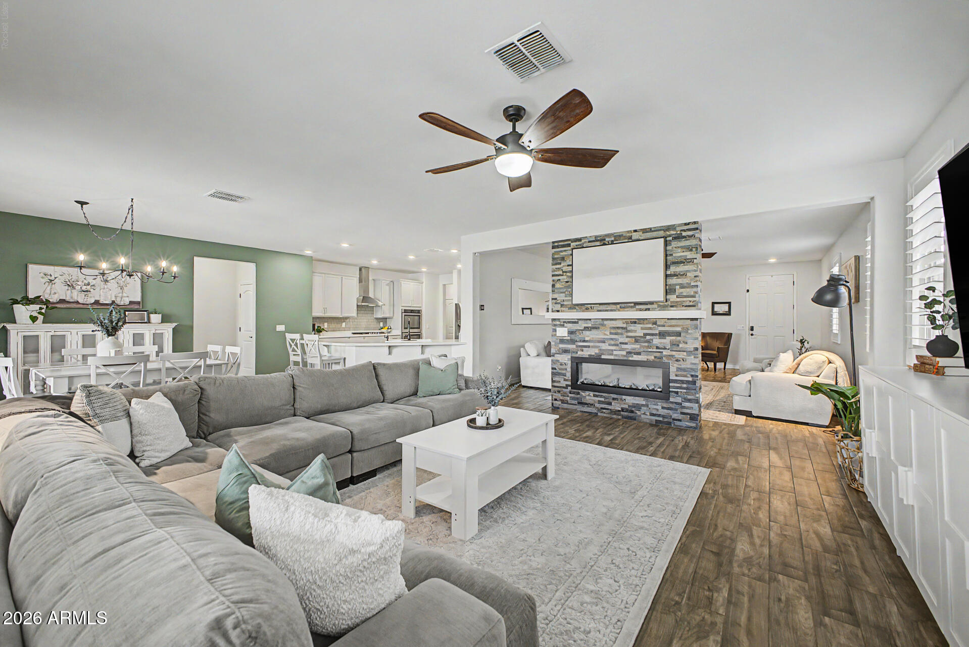 PARCEL 7 AT HOMESTEAD NORTH - Residential