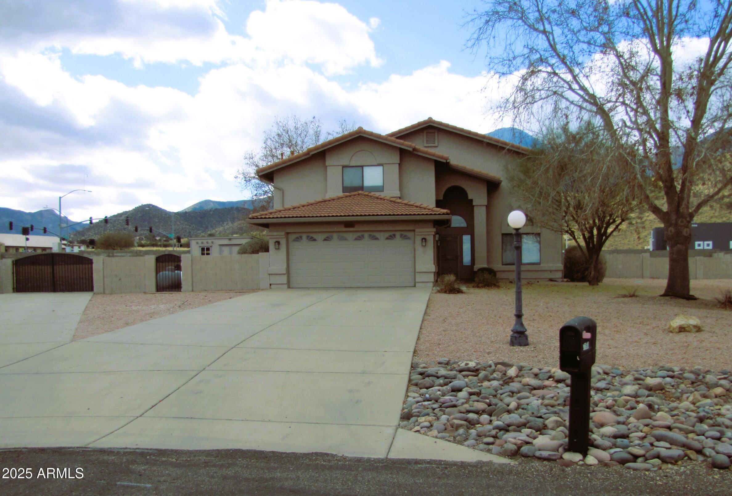 FOOTHILLS RANCH PHASE 1 - Residential Lease