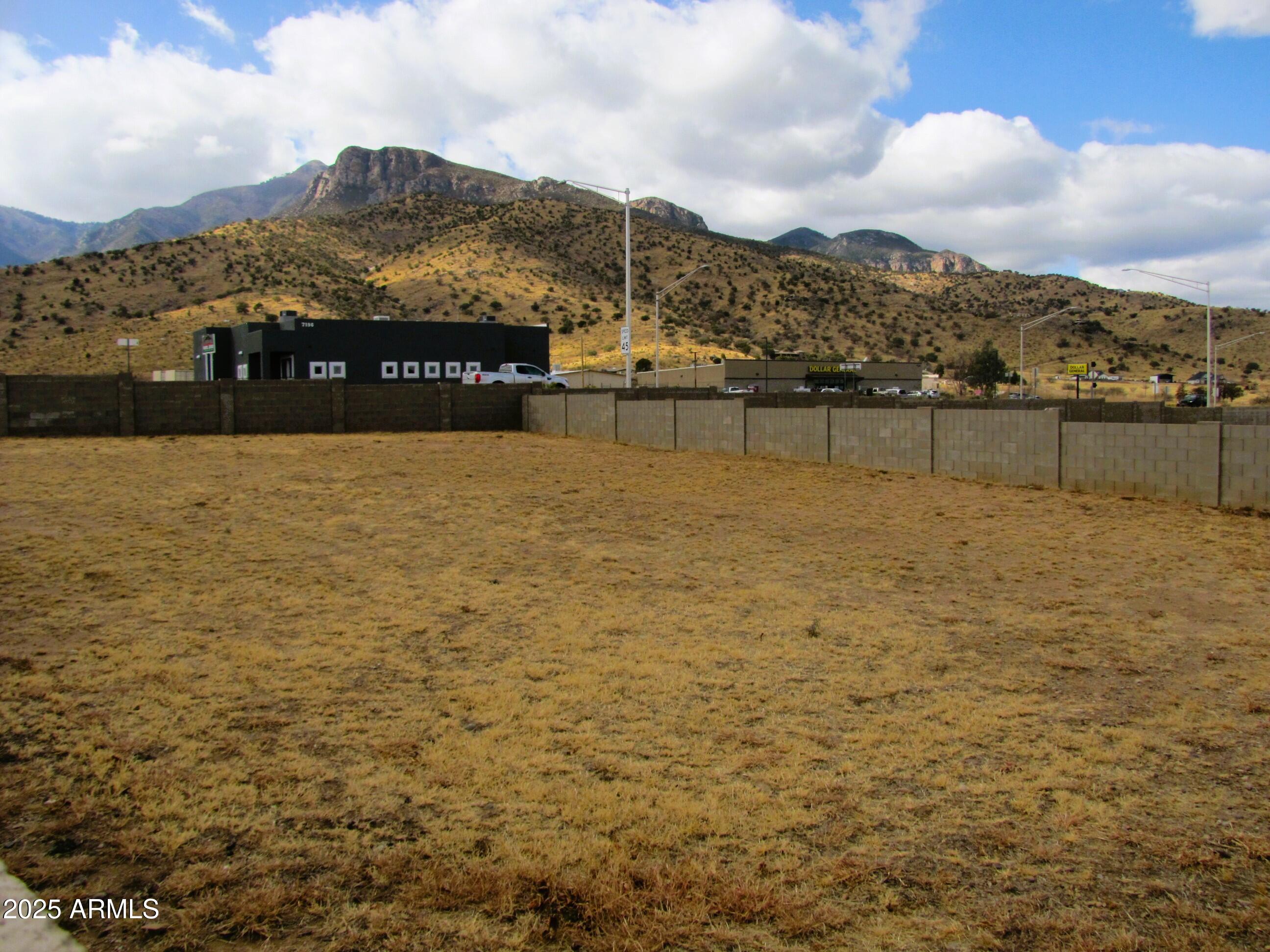 FOOTHILLS RANCH PHASE 1 - Residential Lease