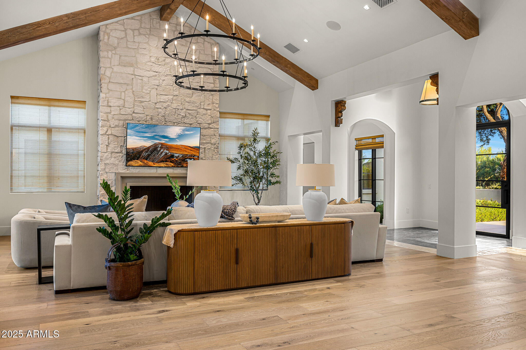 EGYPTIAN HILLS - Residential