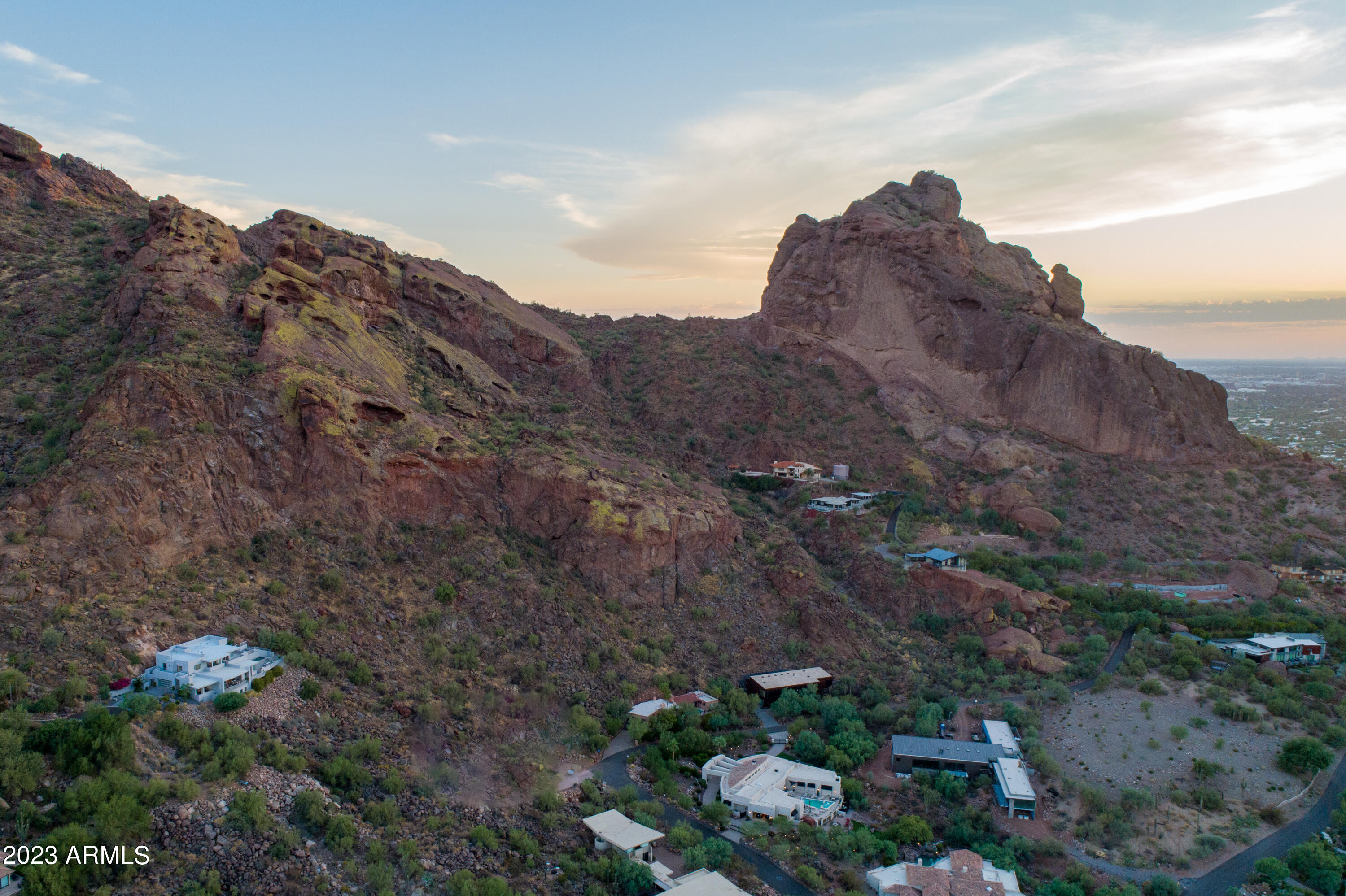 STONE CANYON EAST - Residential