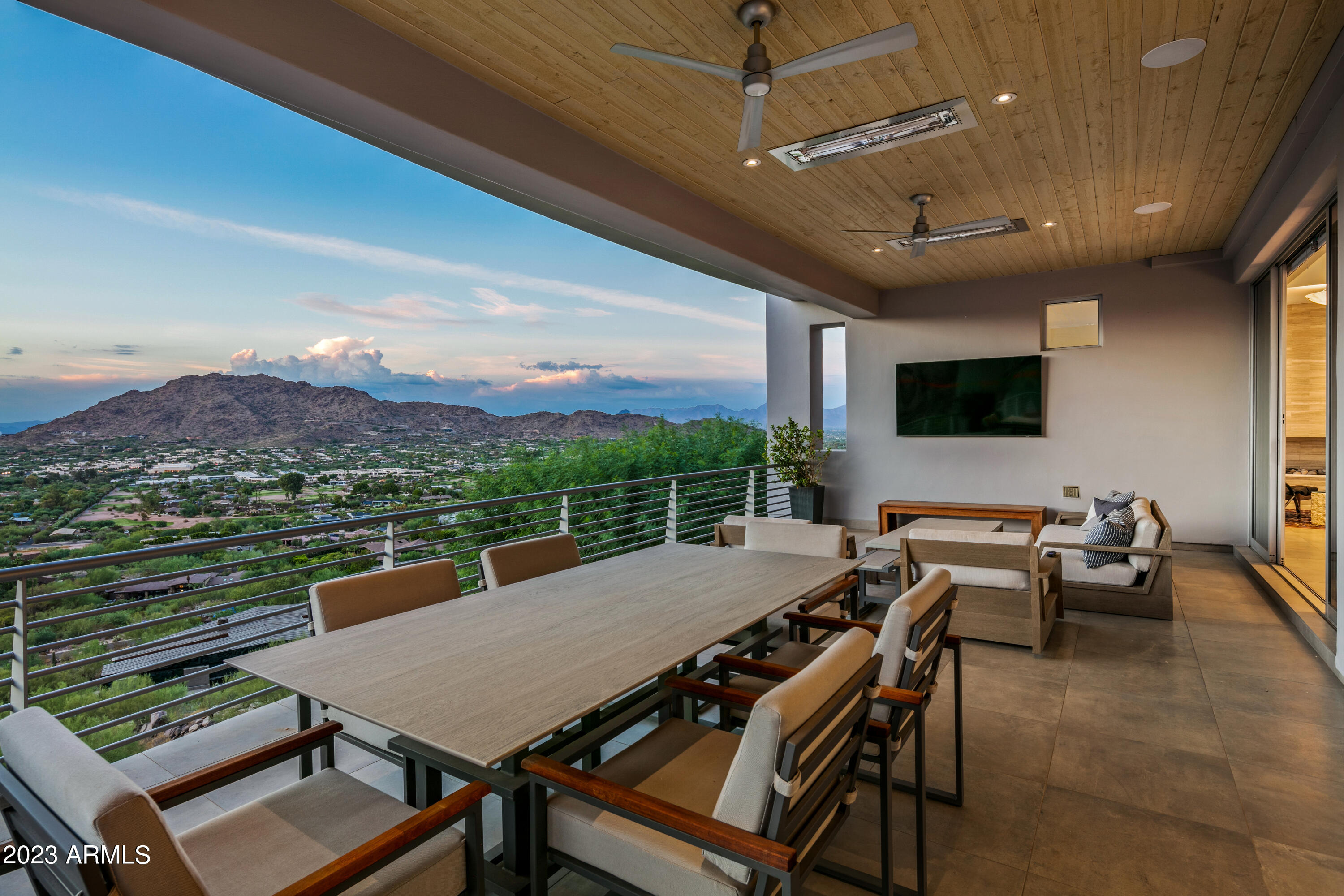 STONE CANYON EAST - Residential