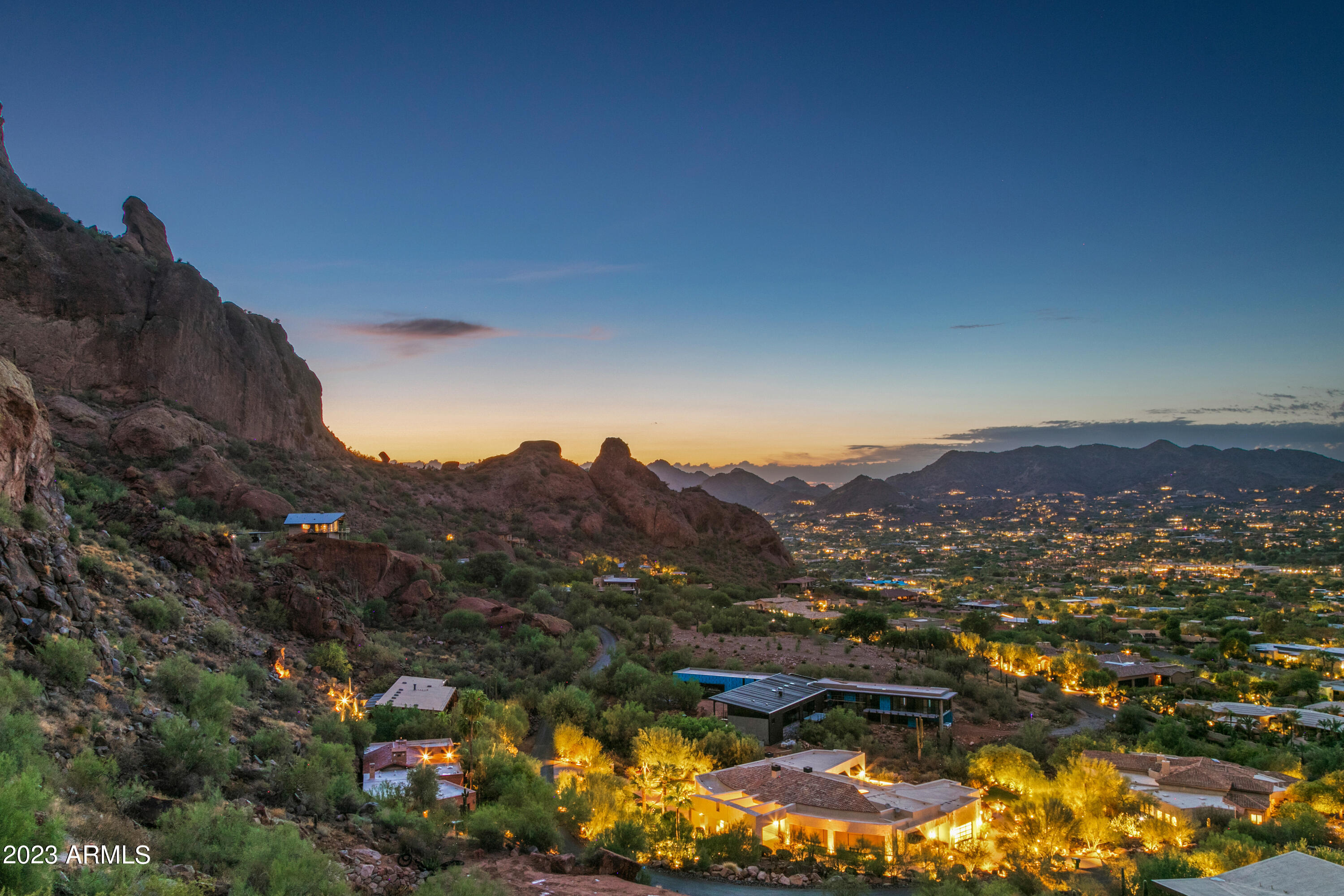 STONE CANYON EAST - Residential
