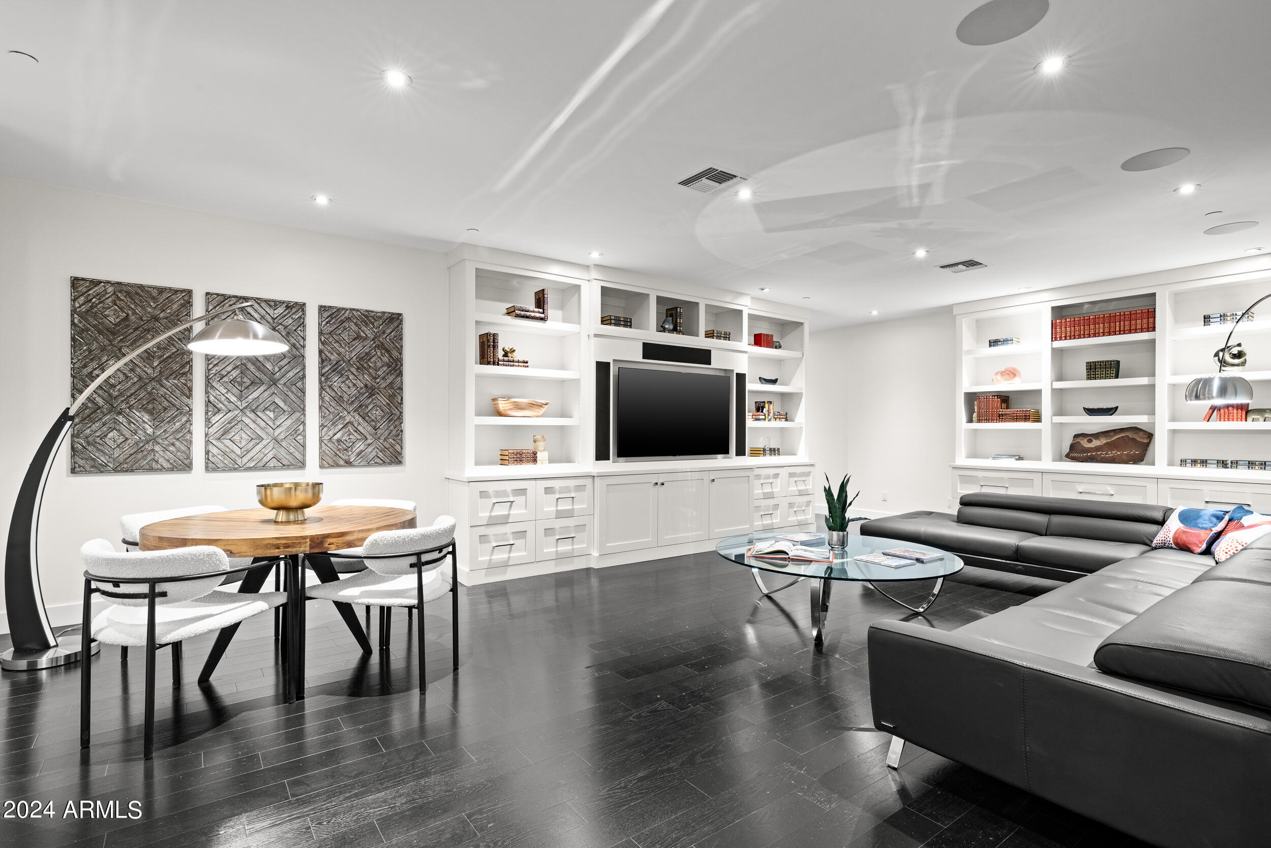 STONE CANYON EAST - Residential