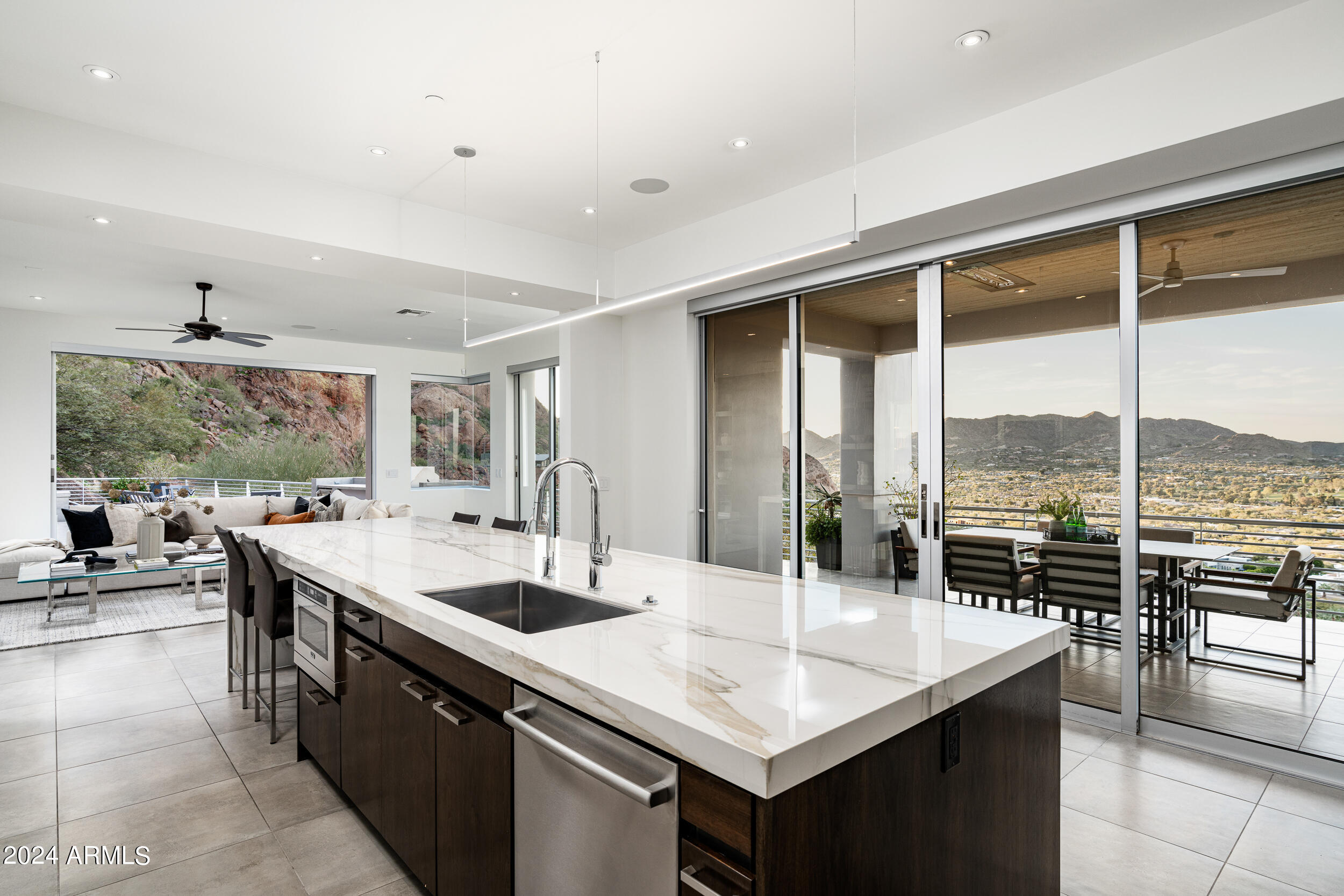 STONE CANYON EAST - Residential