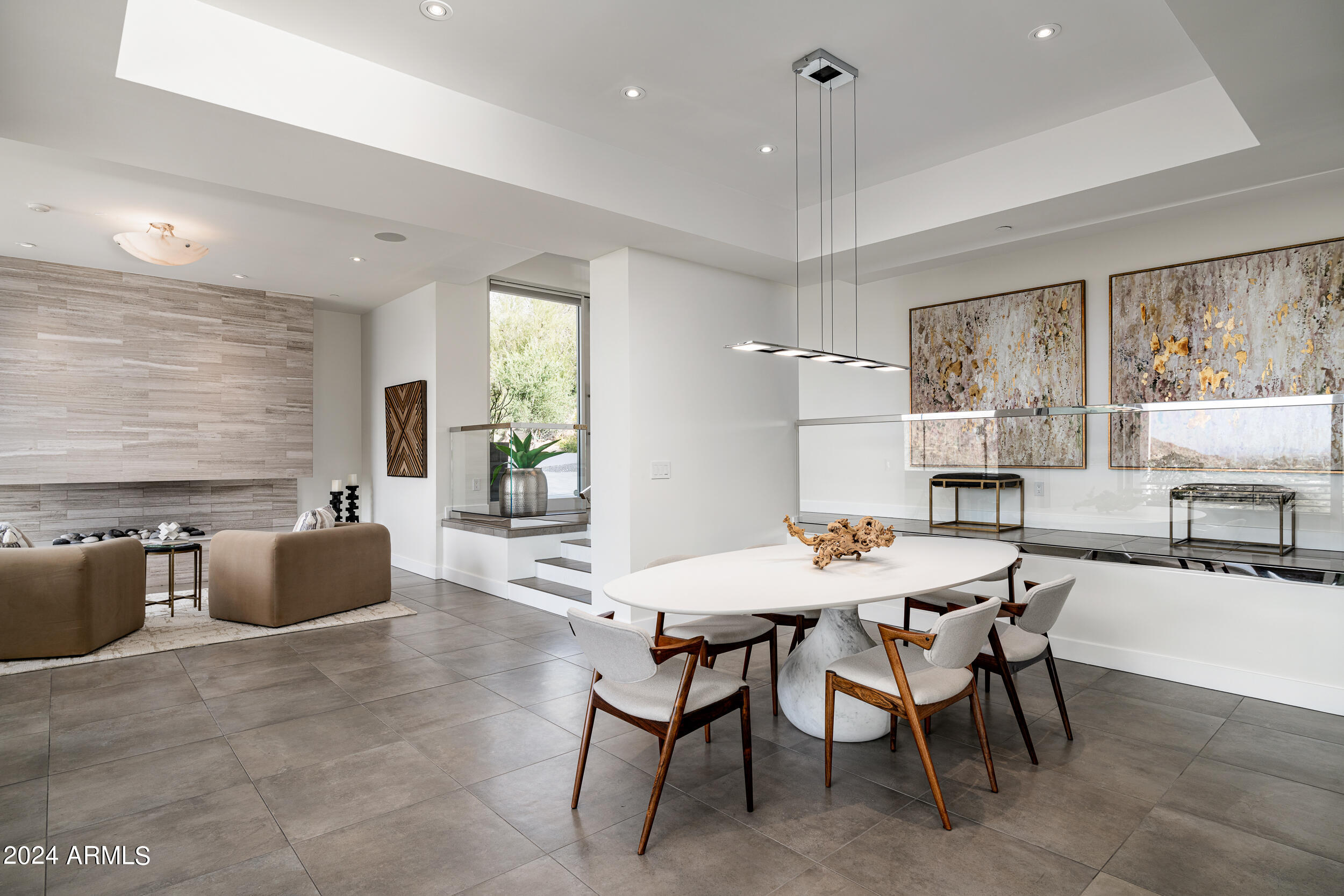 STONE CANYON EAST - Residential