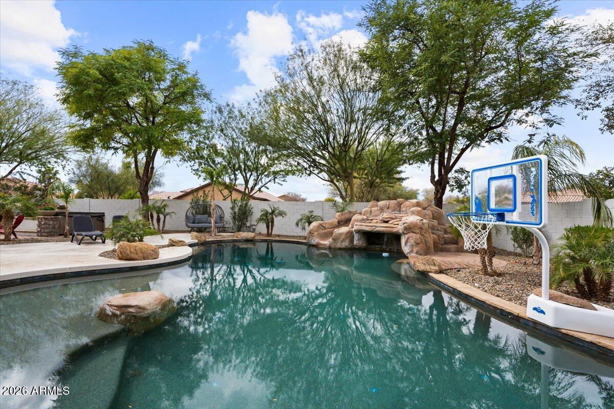 SANTAN VISTA UNIT 3 PHASE 4 AND 5 - Residential